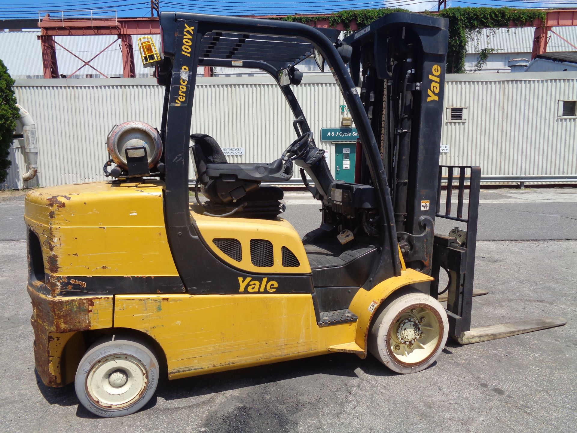 2012 Yale GLC100VXNGSE092 10,000lb Forklift - Image 3 of 17