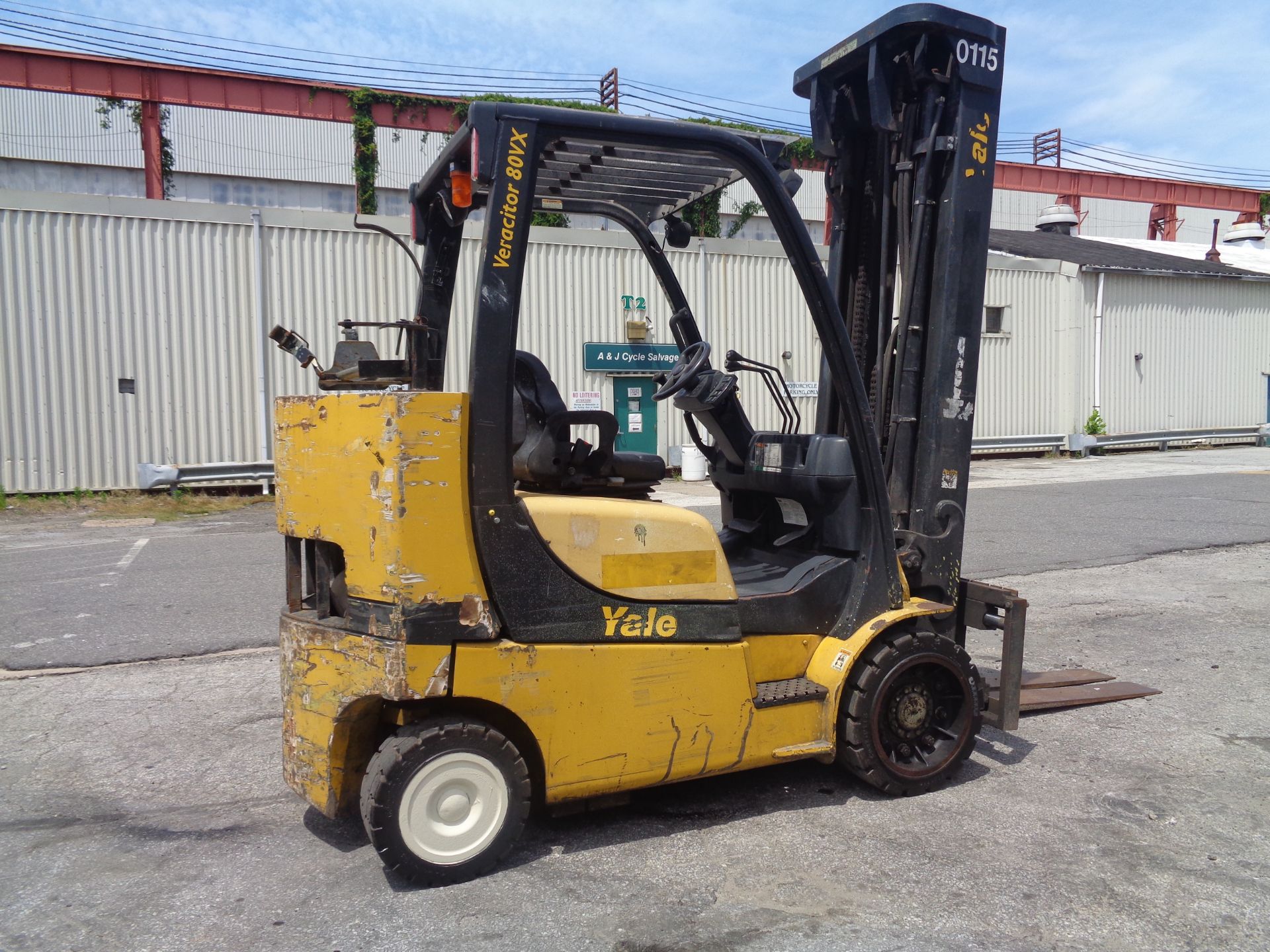 Yale GC080VXNGSE107.6 8,000lb Forklift - Image 3 of 18