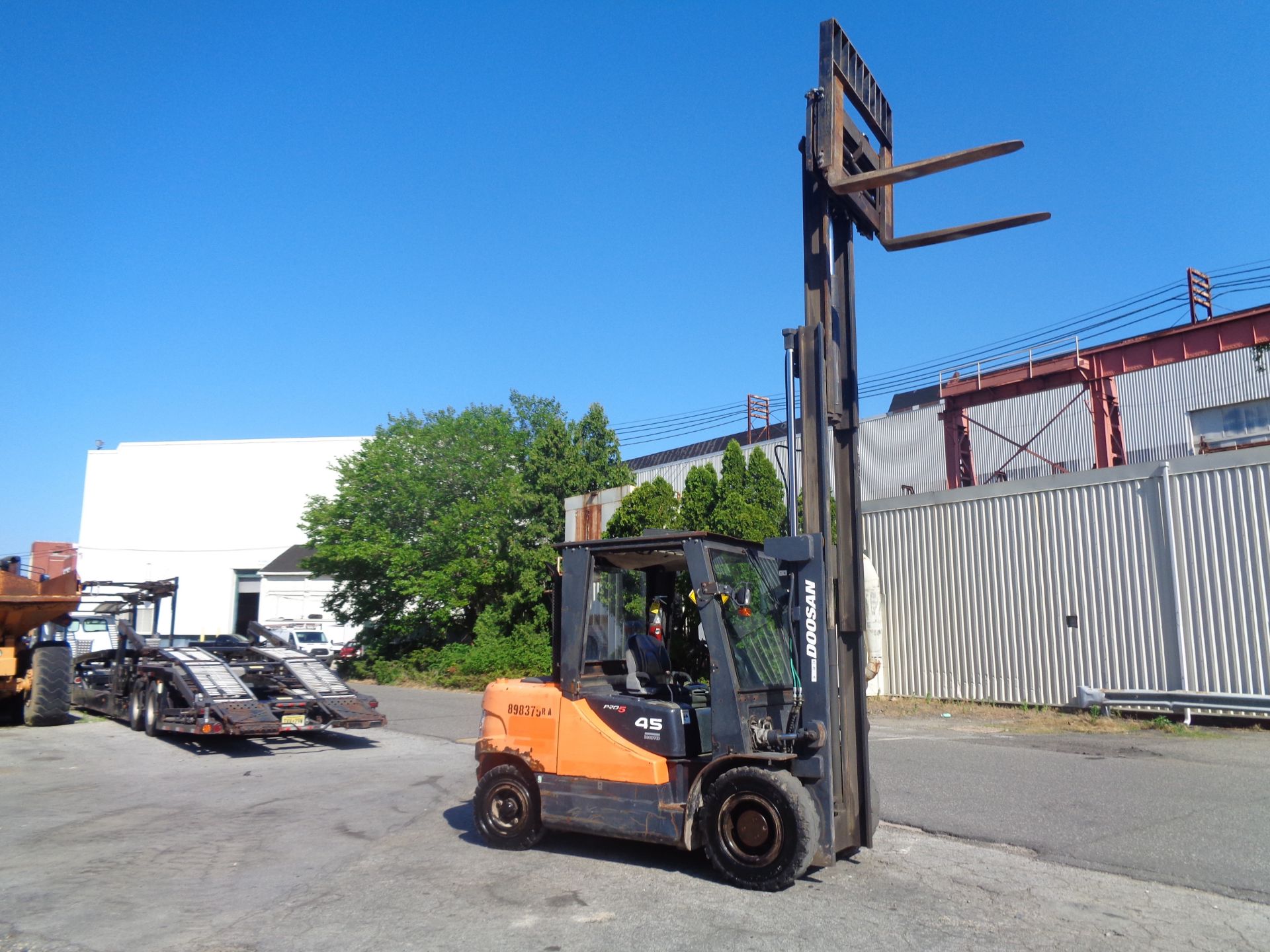 2014 Doosan D45S-5 10,000lb Forklift - Image 4 of 10