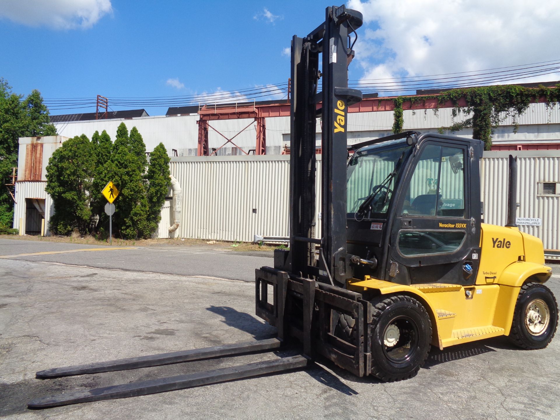 2016 Yale GDP155VXNTBV148 15,500 lb Forklift - Image 15 of 17