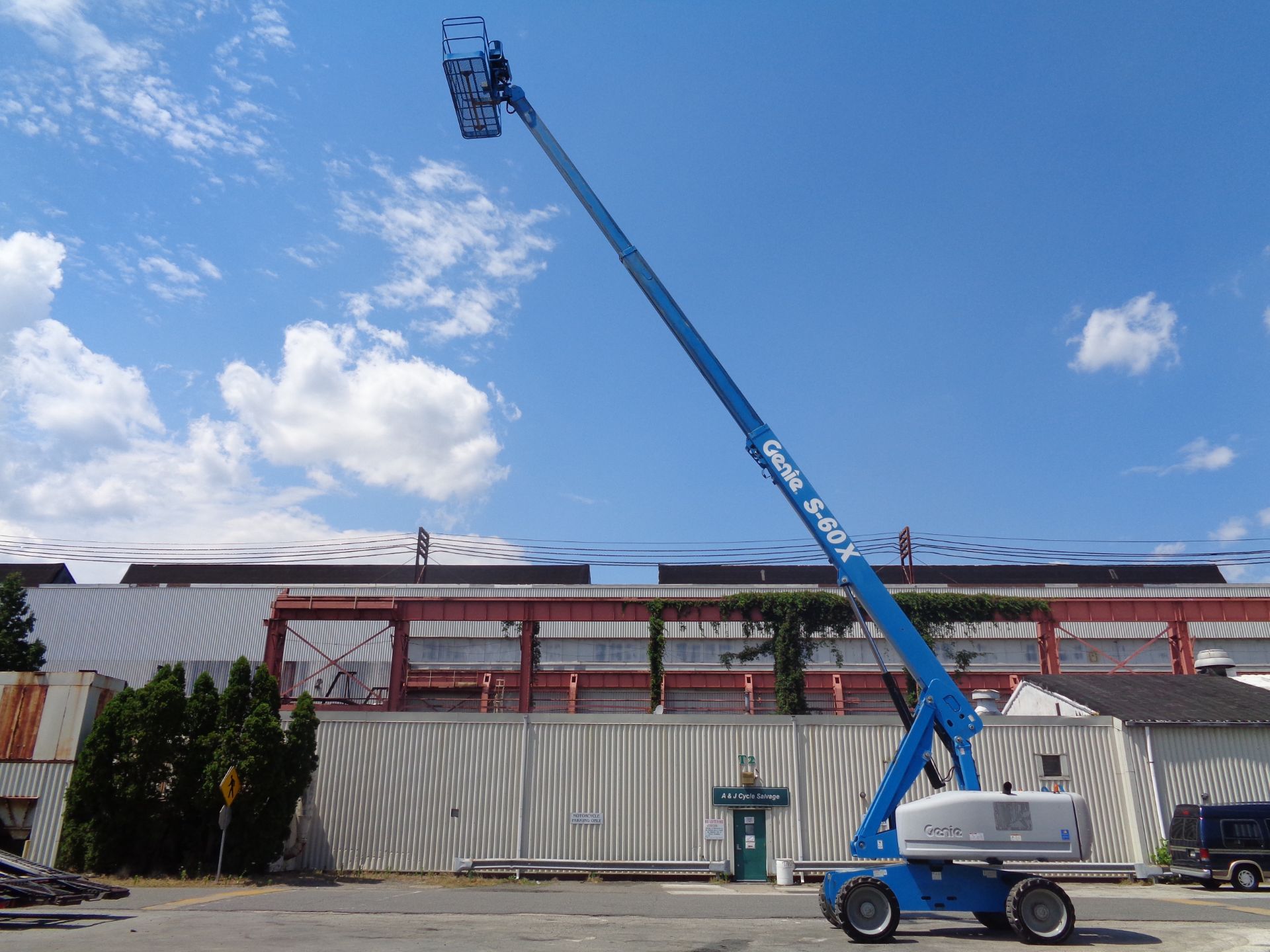 2012 Genie S60 60ft Boom Lift - Image 16 of 18