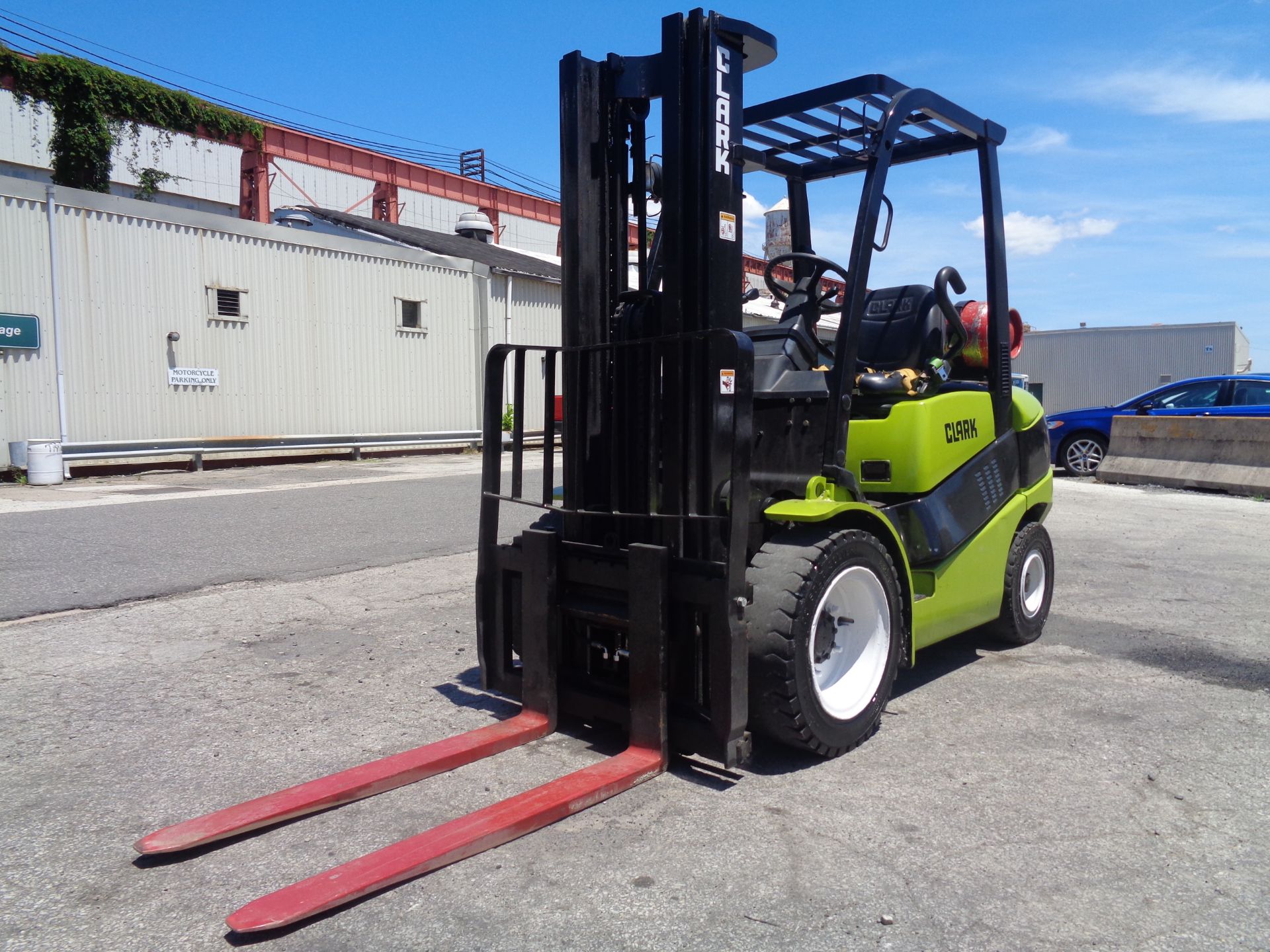 2014 Clark C30L 6,000lb Forklift - Image 8 of 12