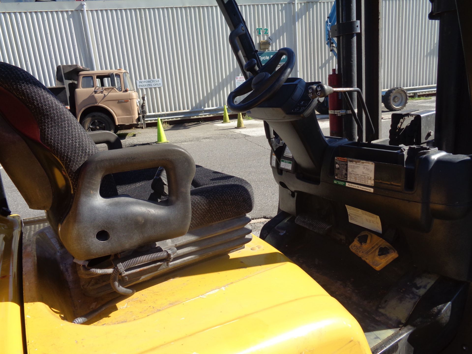 2015 Yale GLC120VXNGSF085 12,000 lbs Forklift - Image 3 of 10