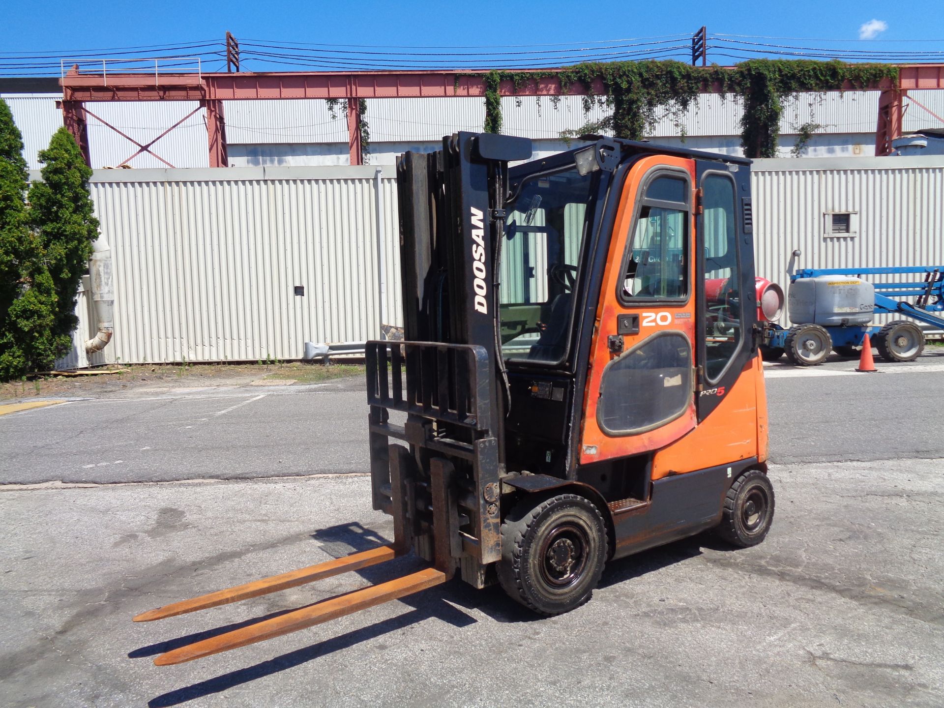 Doosan G20SC-5 4,000lb Forklift - Image 9 of 11