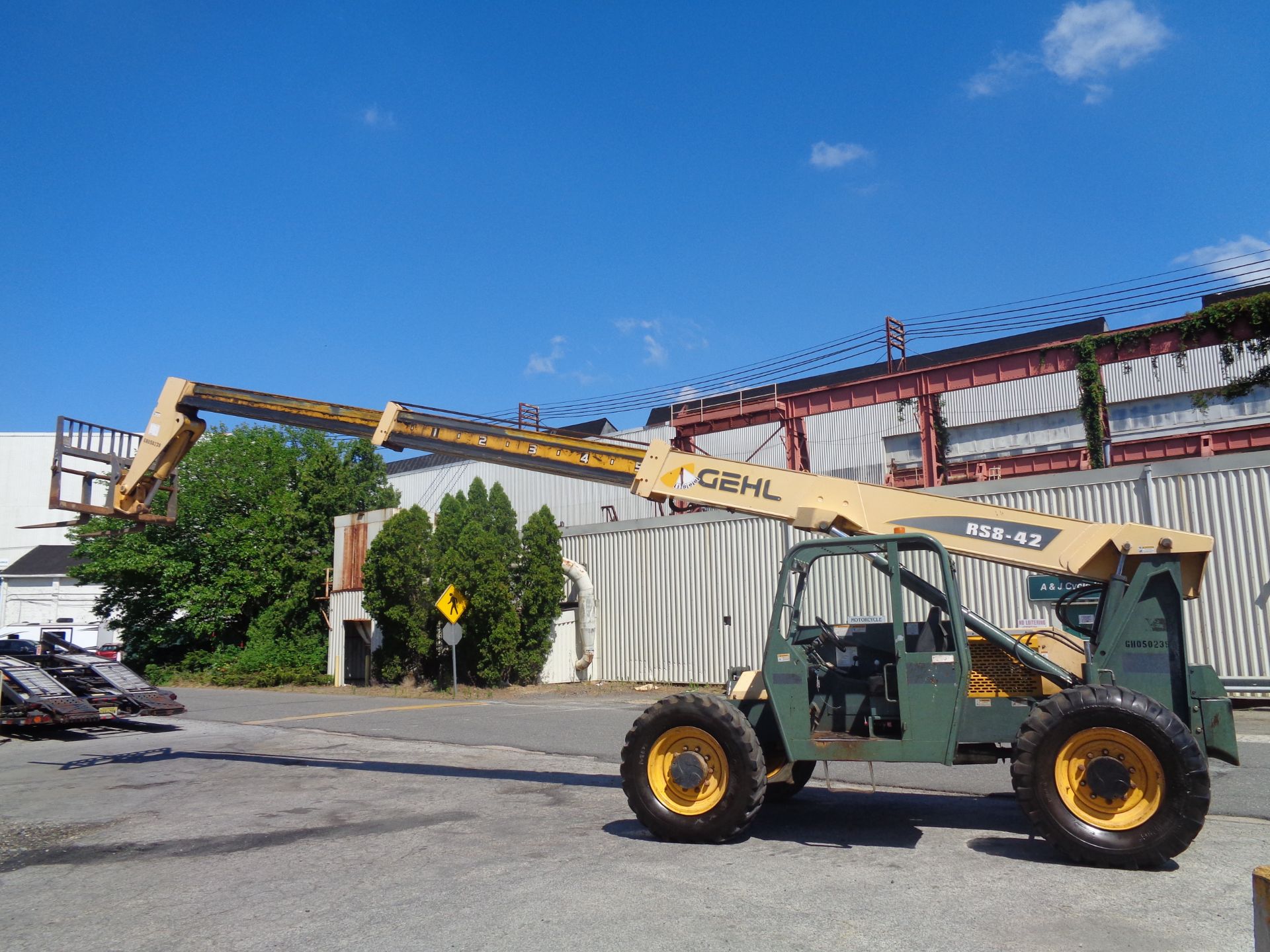 Gehl RS8-42 8,000lb Telecopic Forklift - Image 5 of 14