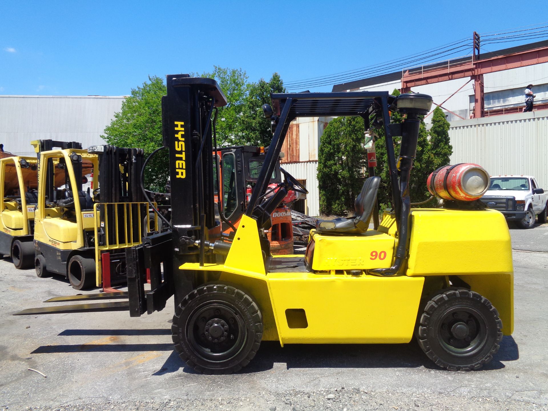 Hyster H90XLS Forklift 9,000 lbs