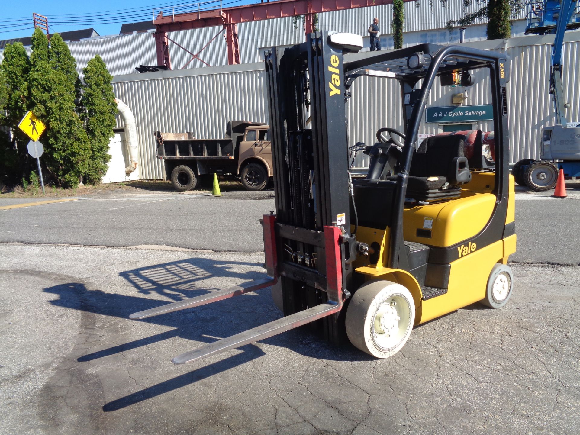 2011 Yale GLC050VXNVSE085 5,000 lb Forklift - Image 12 of 13