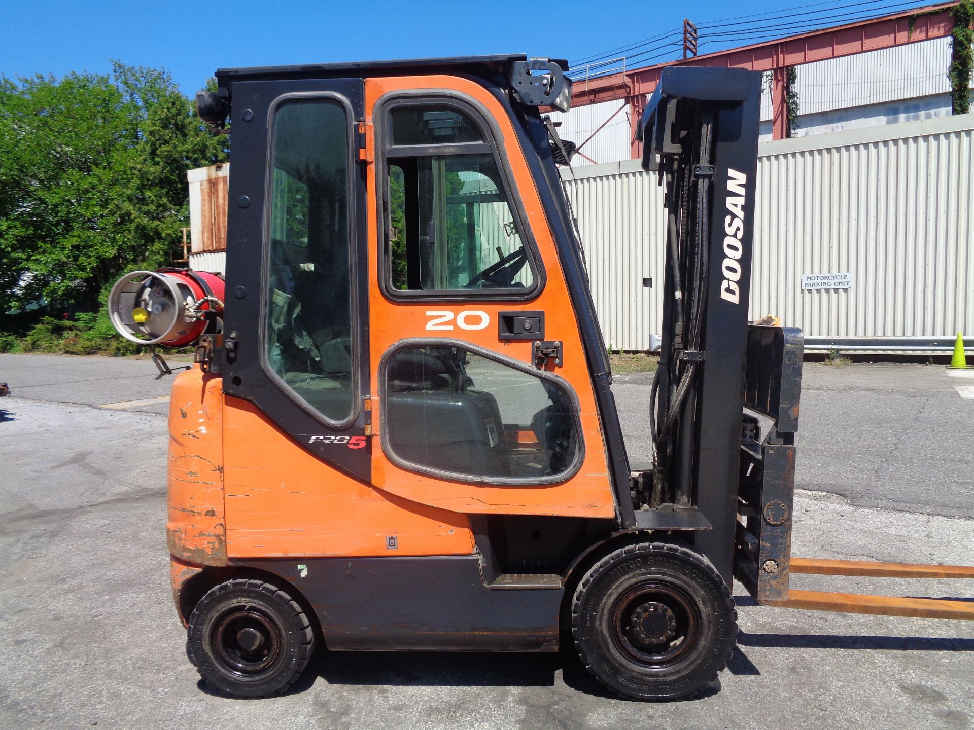 Doosan G20SC-5 4,000lb Forklift