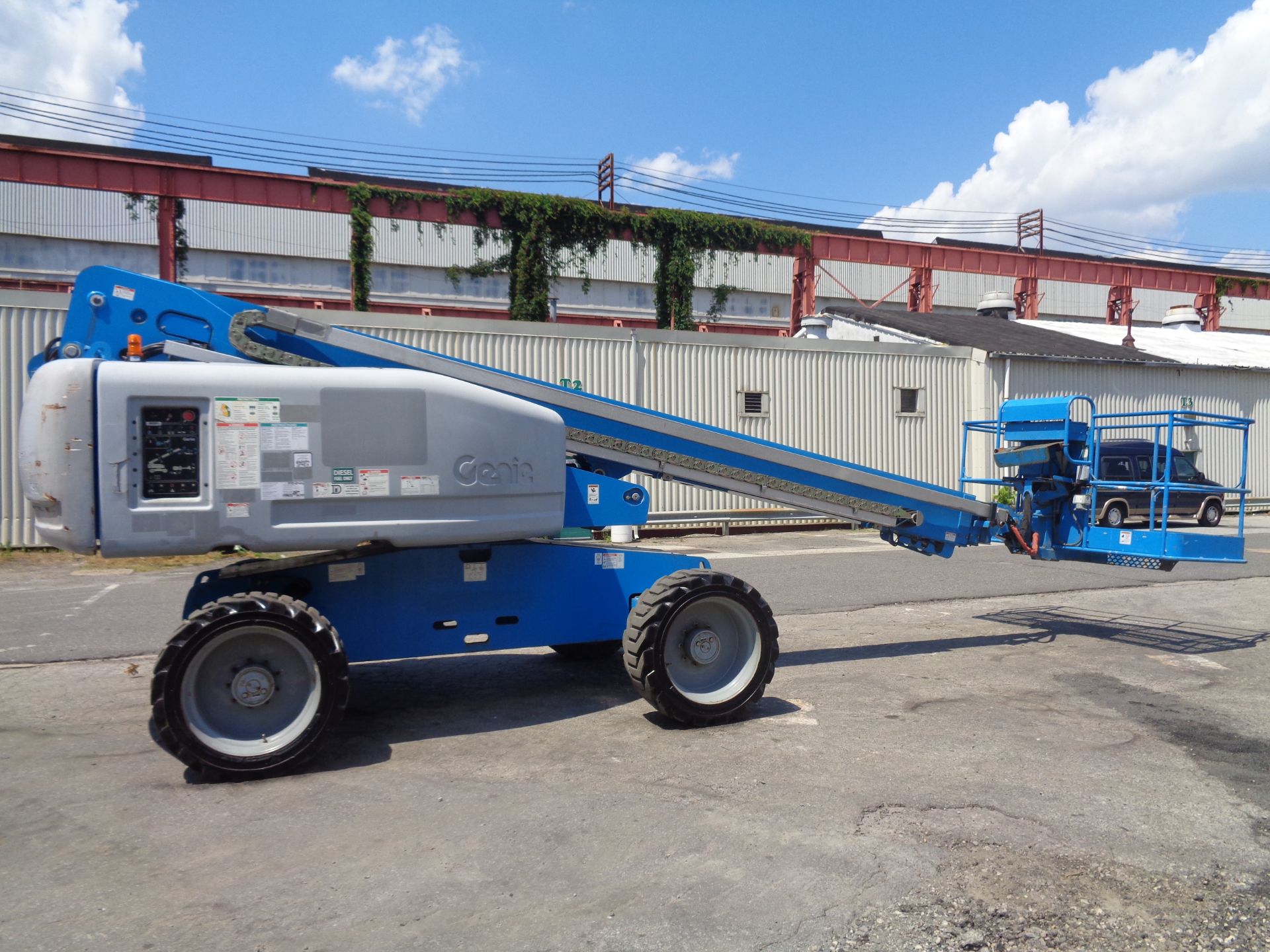 2012 Genie S60 60ft Boom Lift - Image 2 of 18