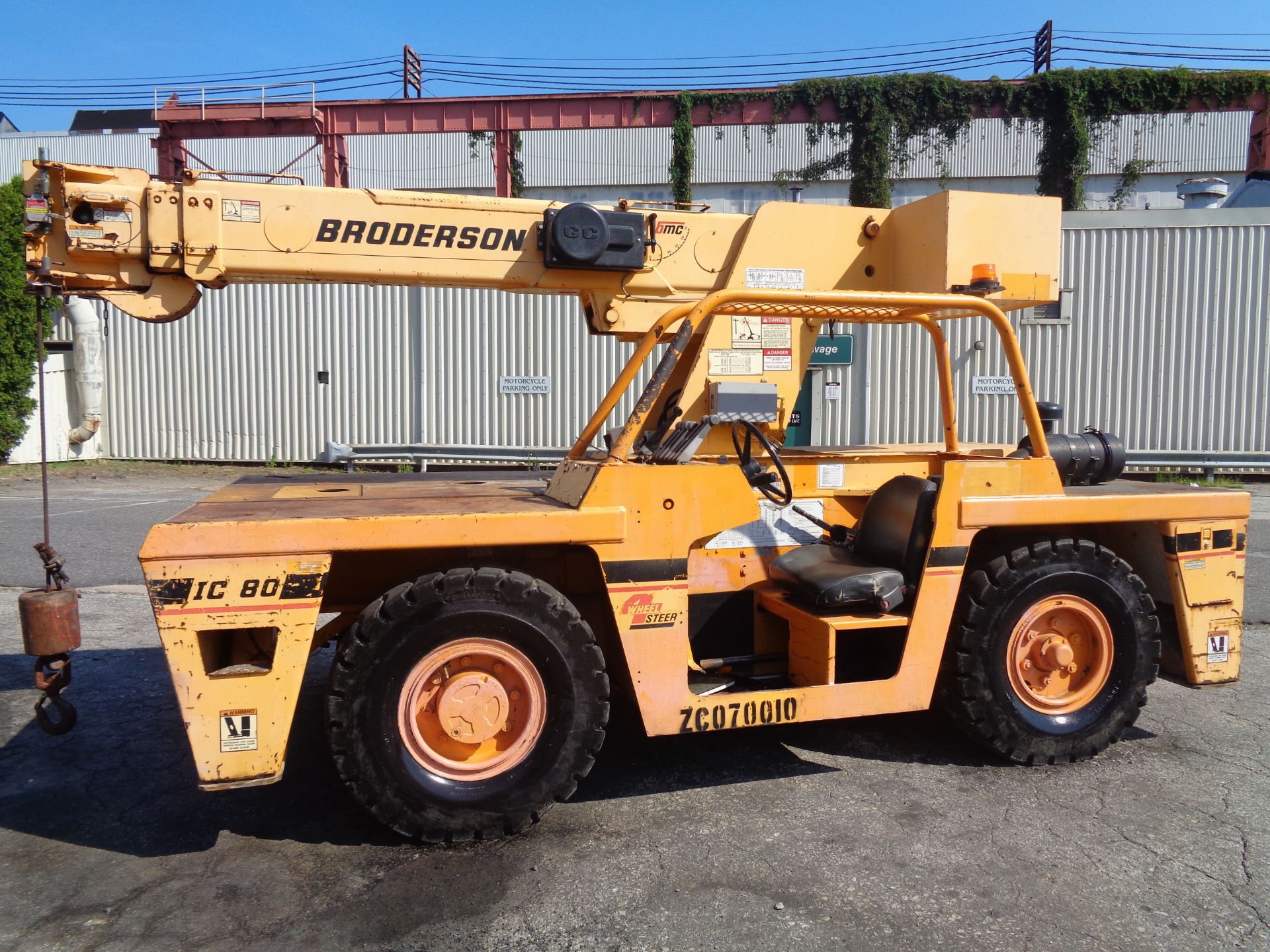 2007 Broderson IC-80-1G 17,000lb Carry Deck Hydraulic Crane - Image 3 of 13