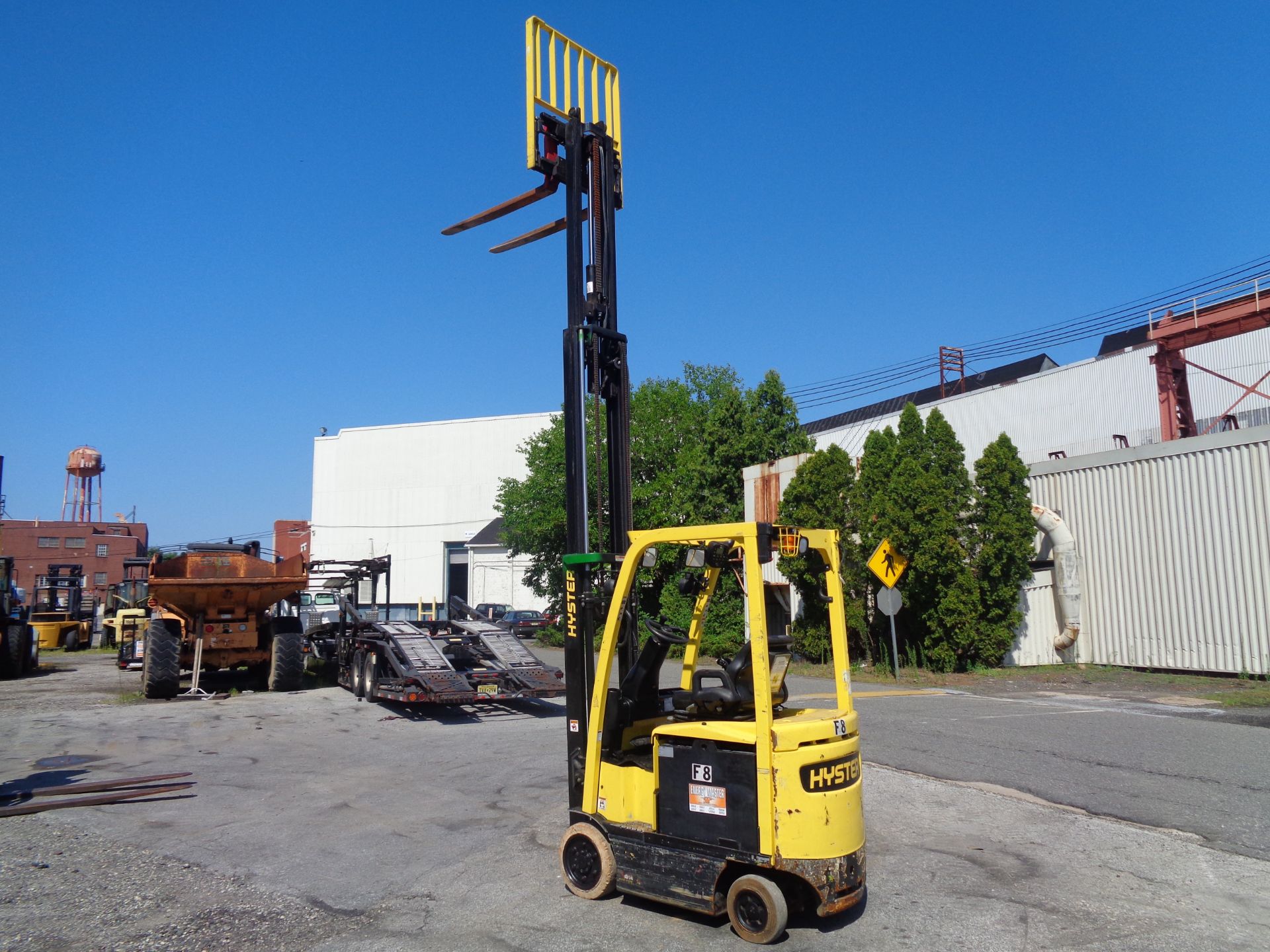 2016 Hyster E30XN 3,000lb Forklift - Image 6 of 11