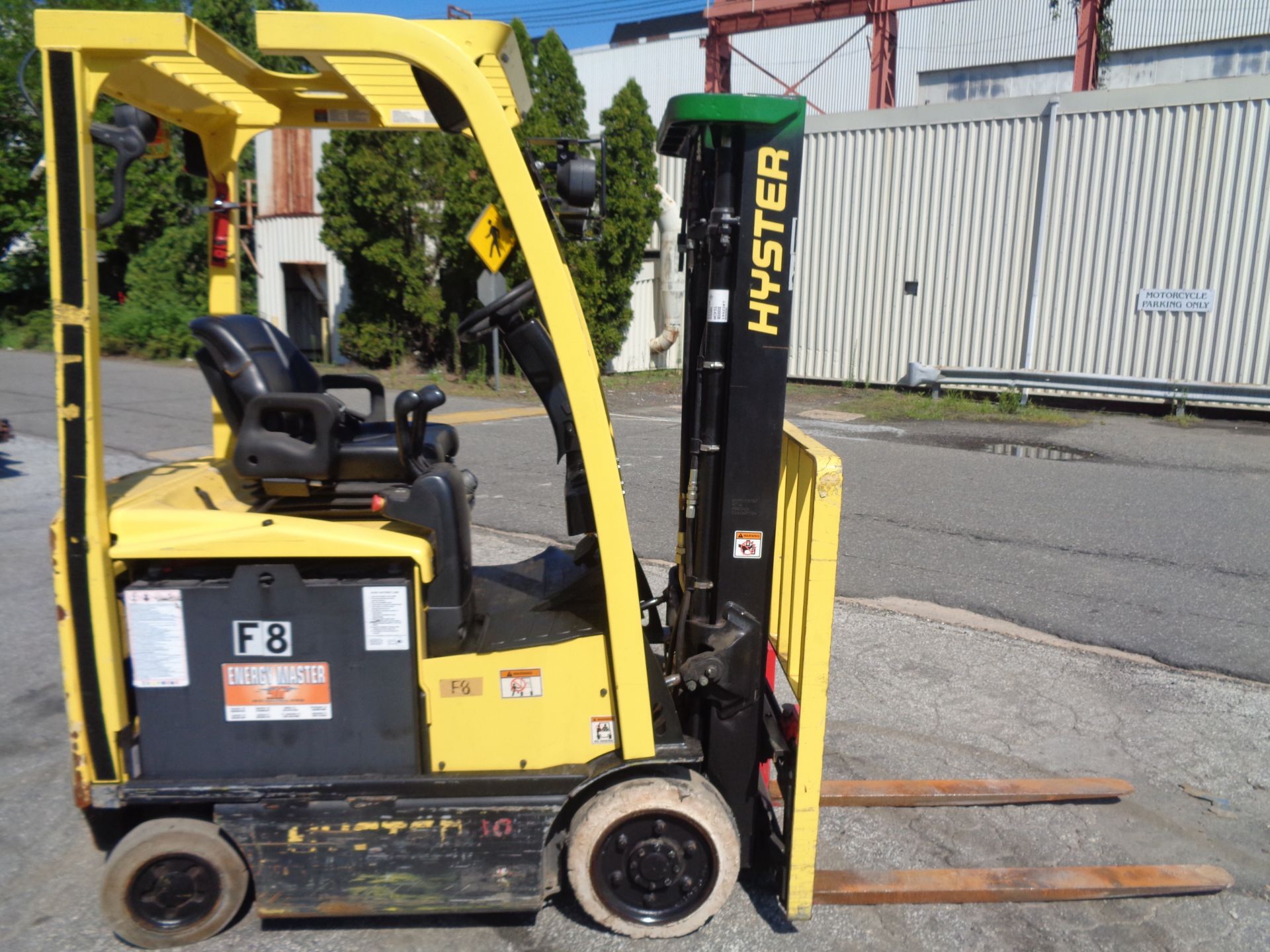 2016 Hyster E30XN 3,000lb Forklift - Image 8 of 11