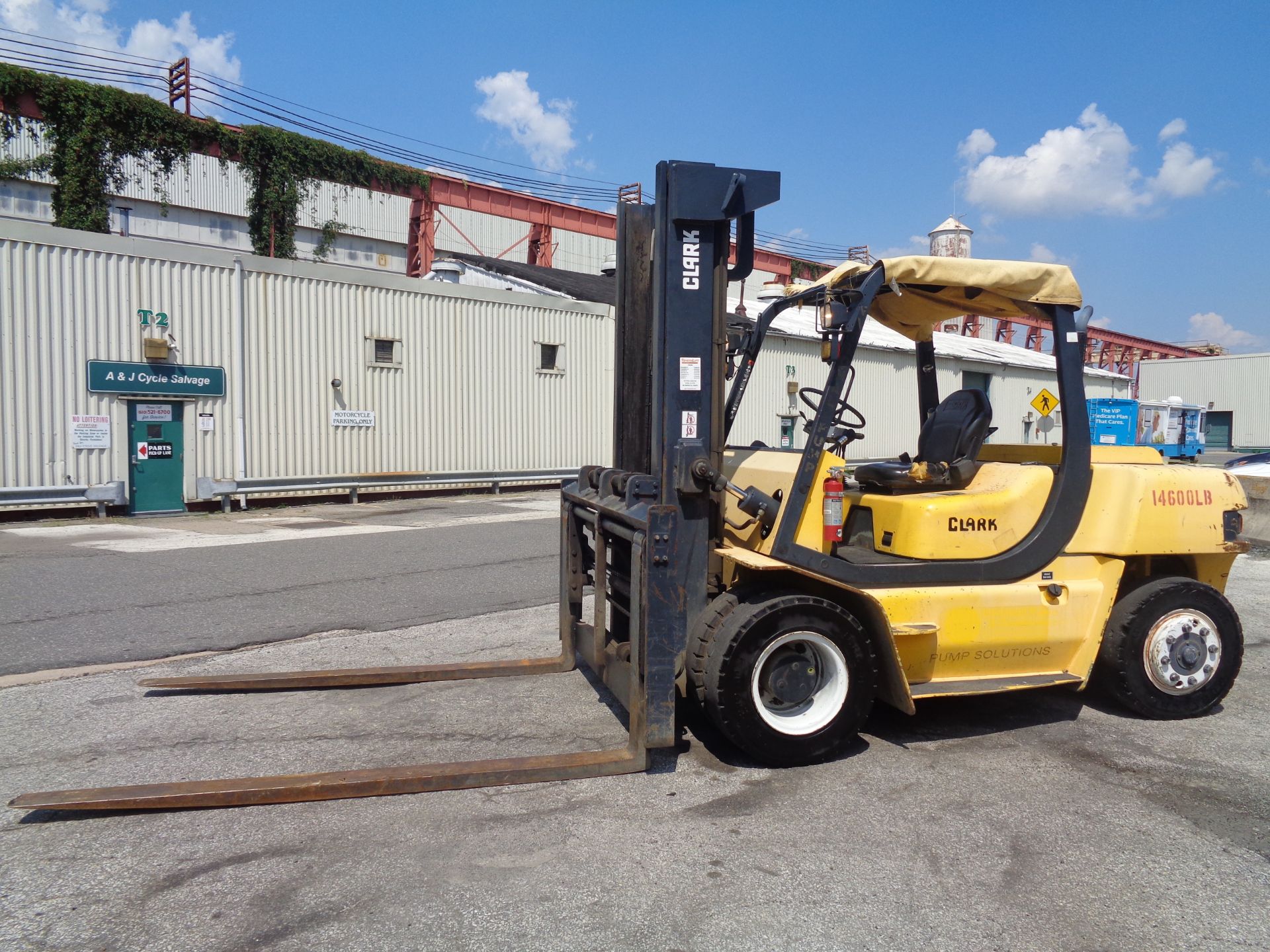 2013 Clark CMP70D 14,000lb Forklift - Image 10 of 19