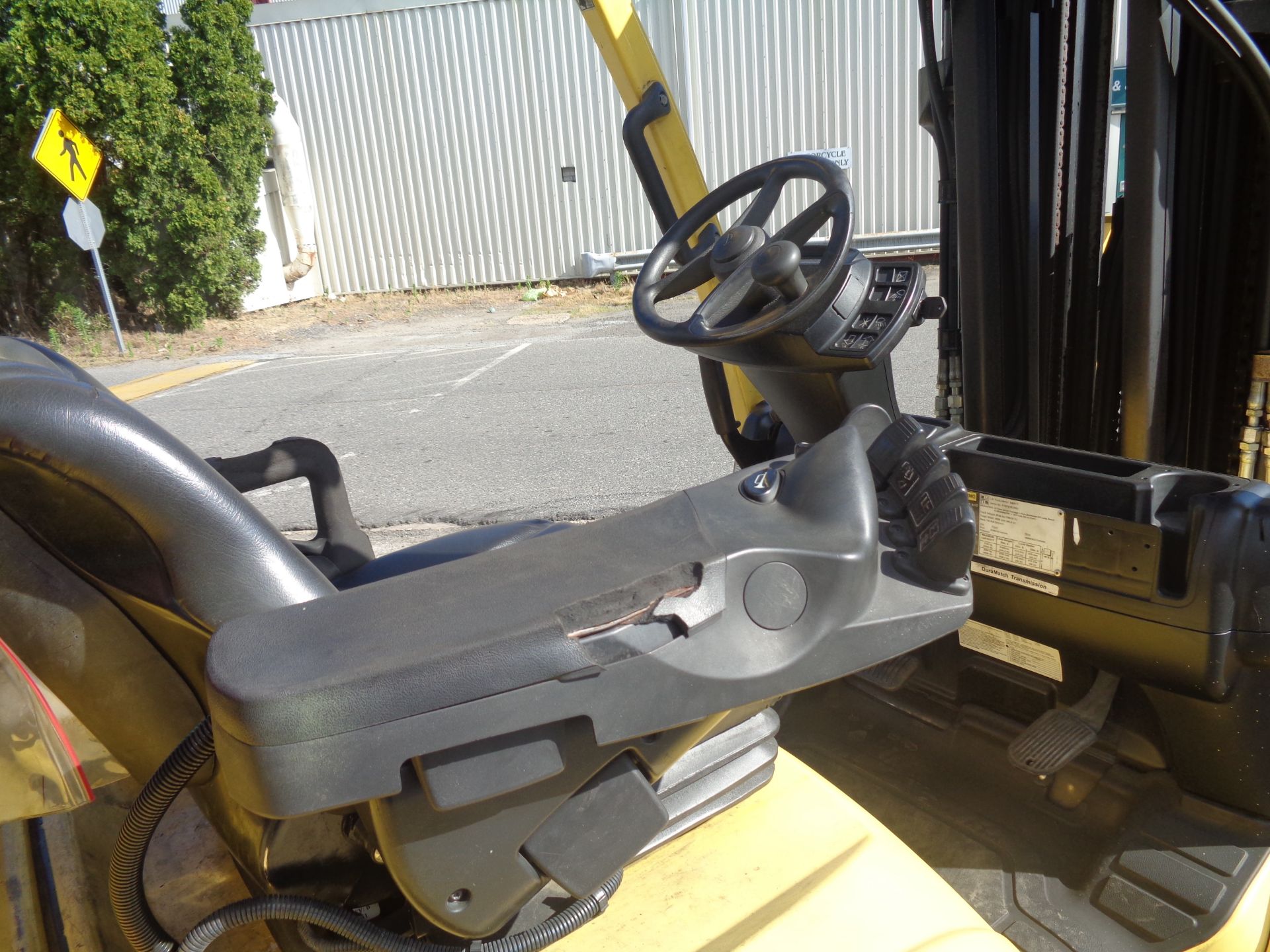 2012 Hyster S60FT 6,000lb Forklift - Quad Mast - Image 13 of 13