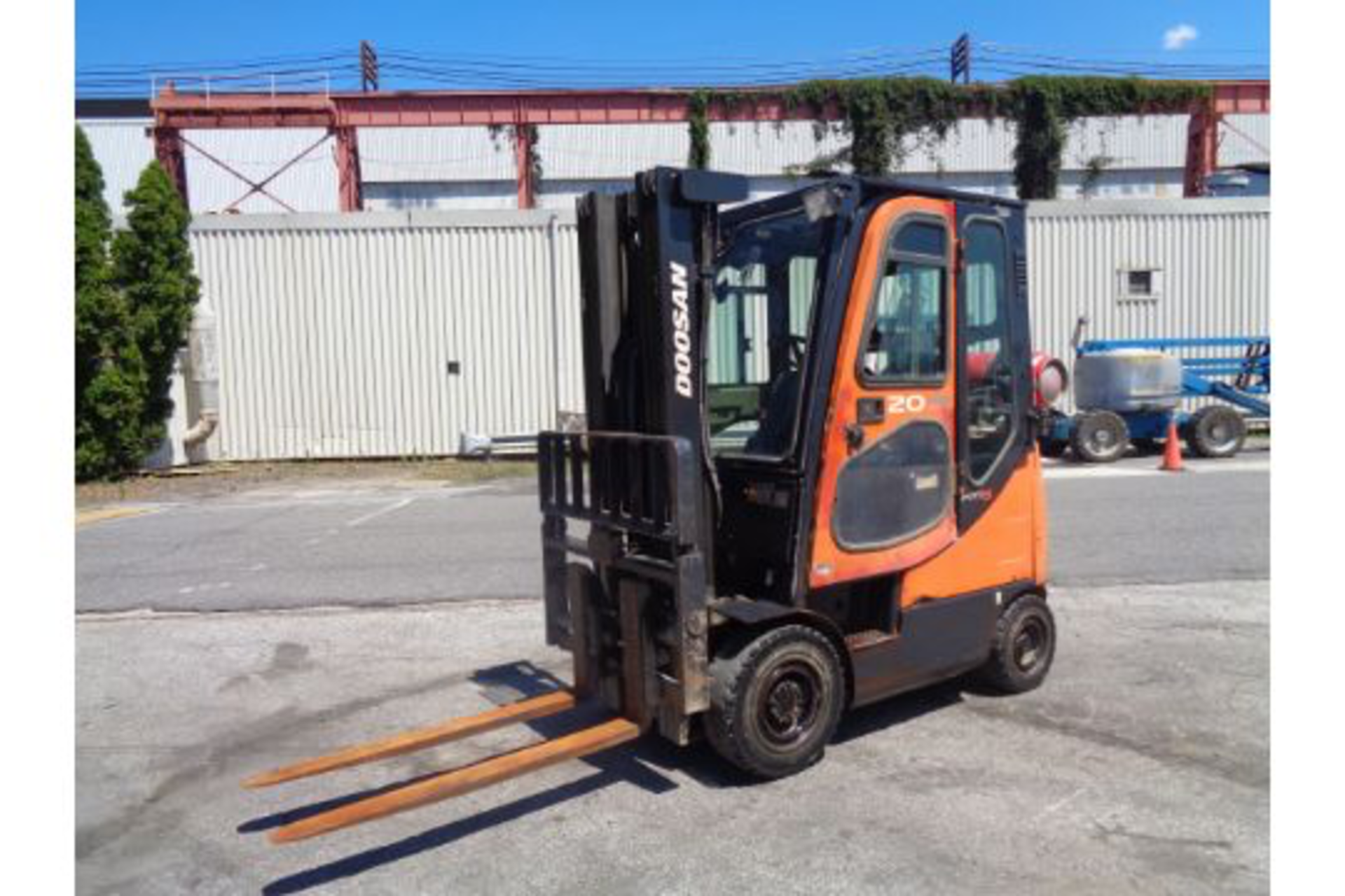 Doosan G20SC-5 4,000lb Forklift - Image 9 of 11