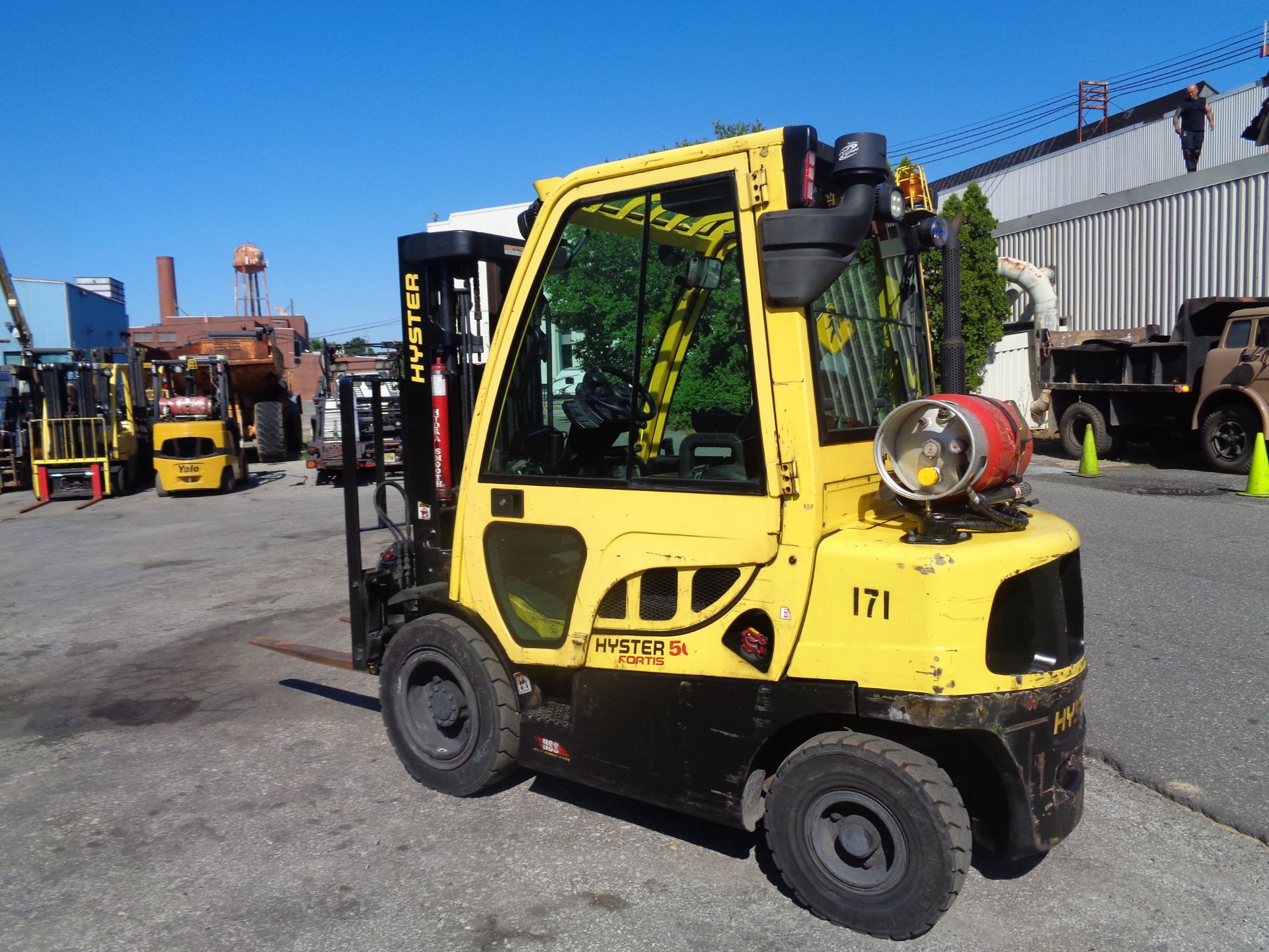 2015 Hyster H50FT 5,000lb Forklift - Image 2 of 12