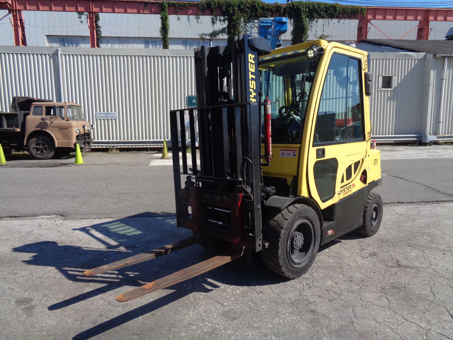 2015 Hyster H50FT 5,000lb Forklift - Image 3 of 12