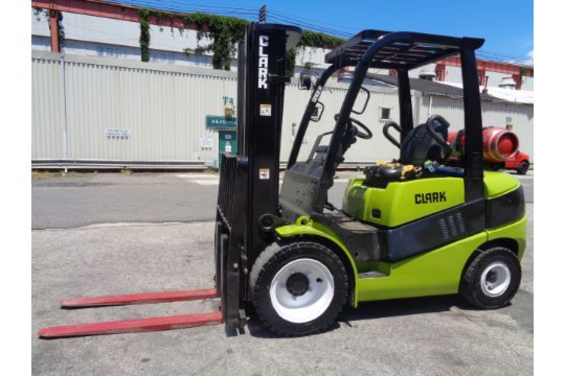 2014 Clark C30L 6,000lb Forklift - Image 7 of 12