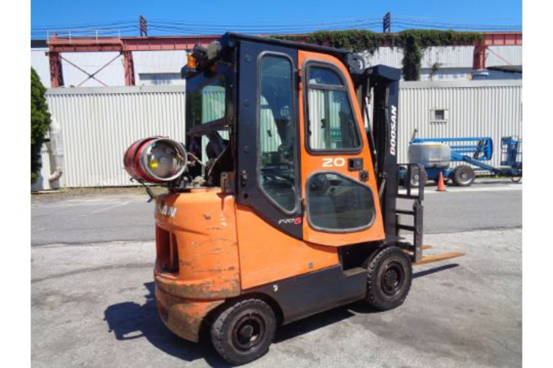 Doosan G20SC-5 4,000lb Forklift - Image 4 of 11