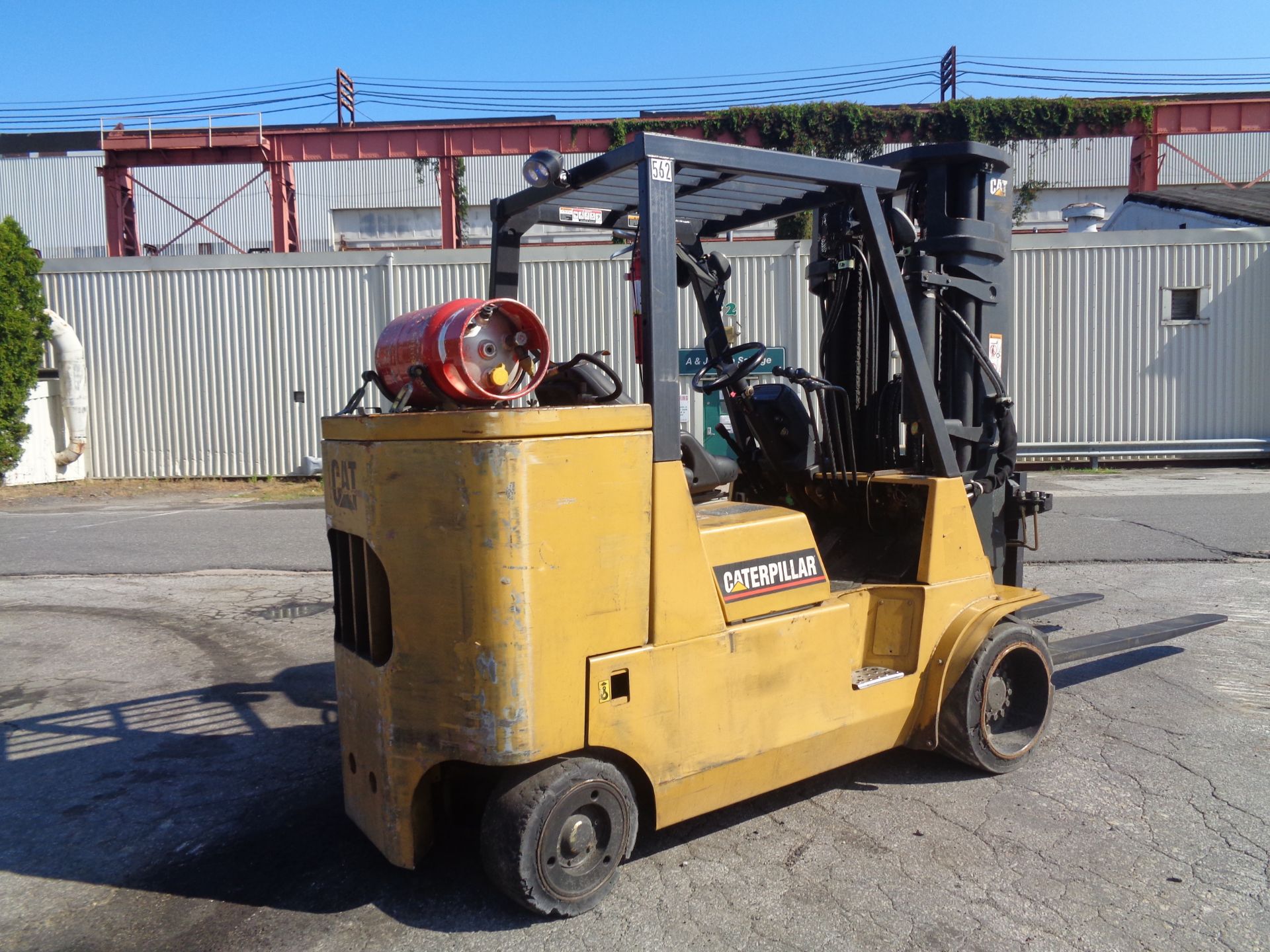 Caterpillar GC55KSTR 11,000lb Forklift - Image 8 of 14