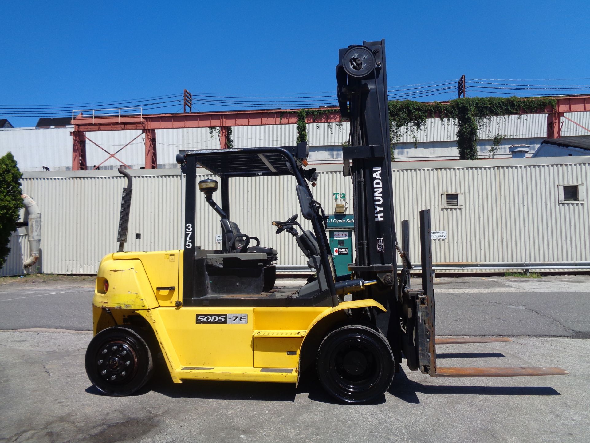 2014 Hyundai 50DS7E 11,000lb Forklift - Image 2 of 12