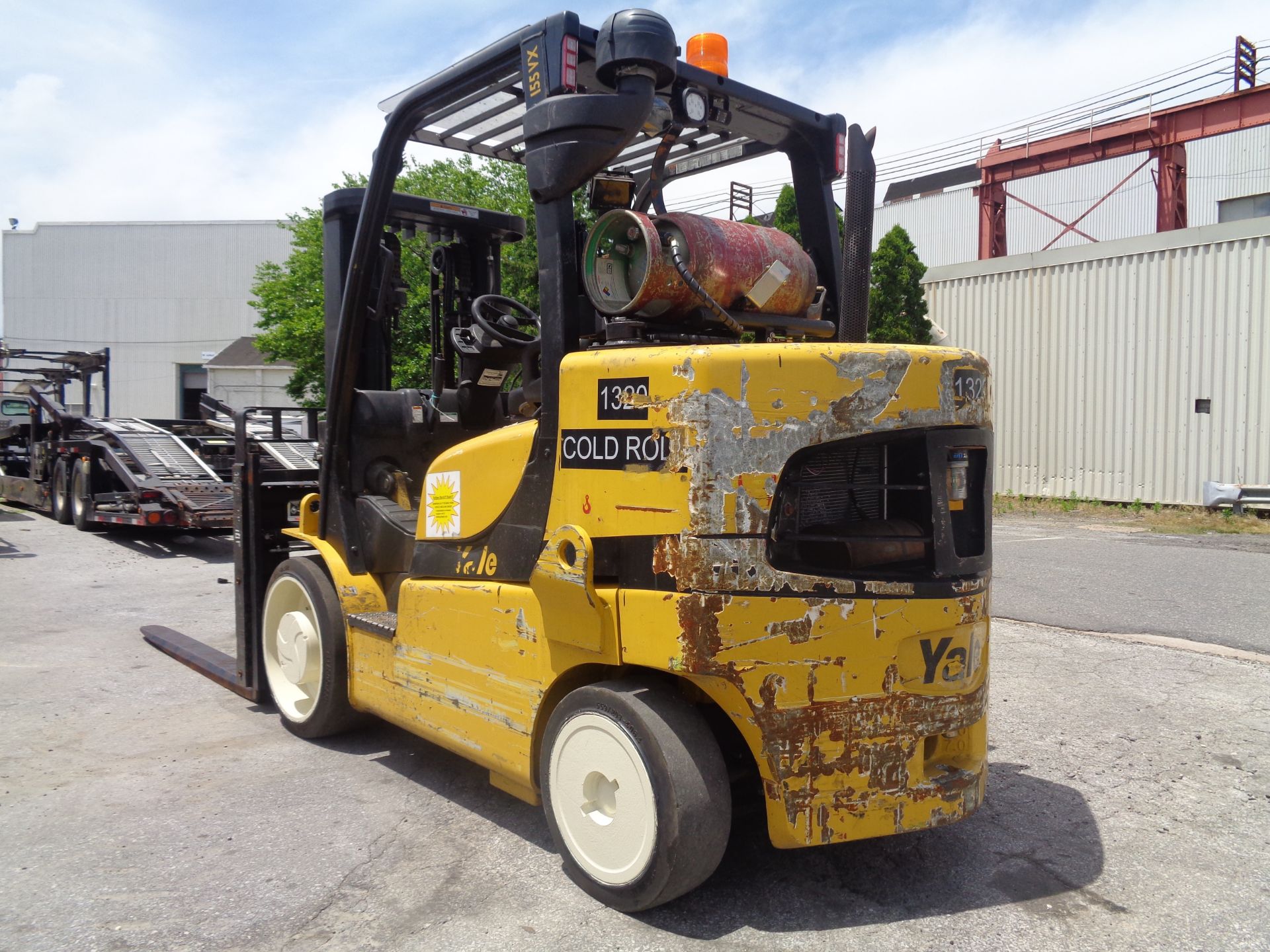 2015 Yale GLC155VXNCJV087 15,000lb Forklift - Image 9 of 14