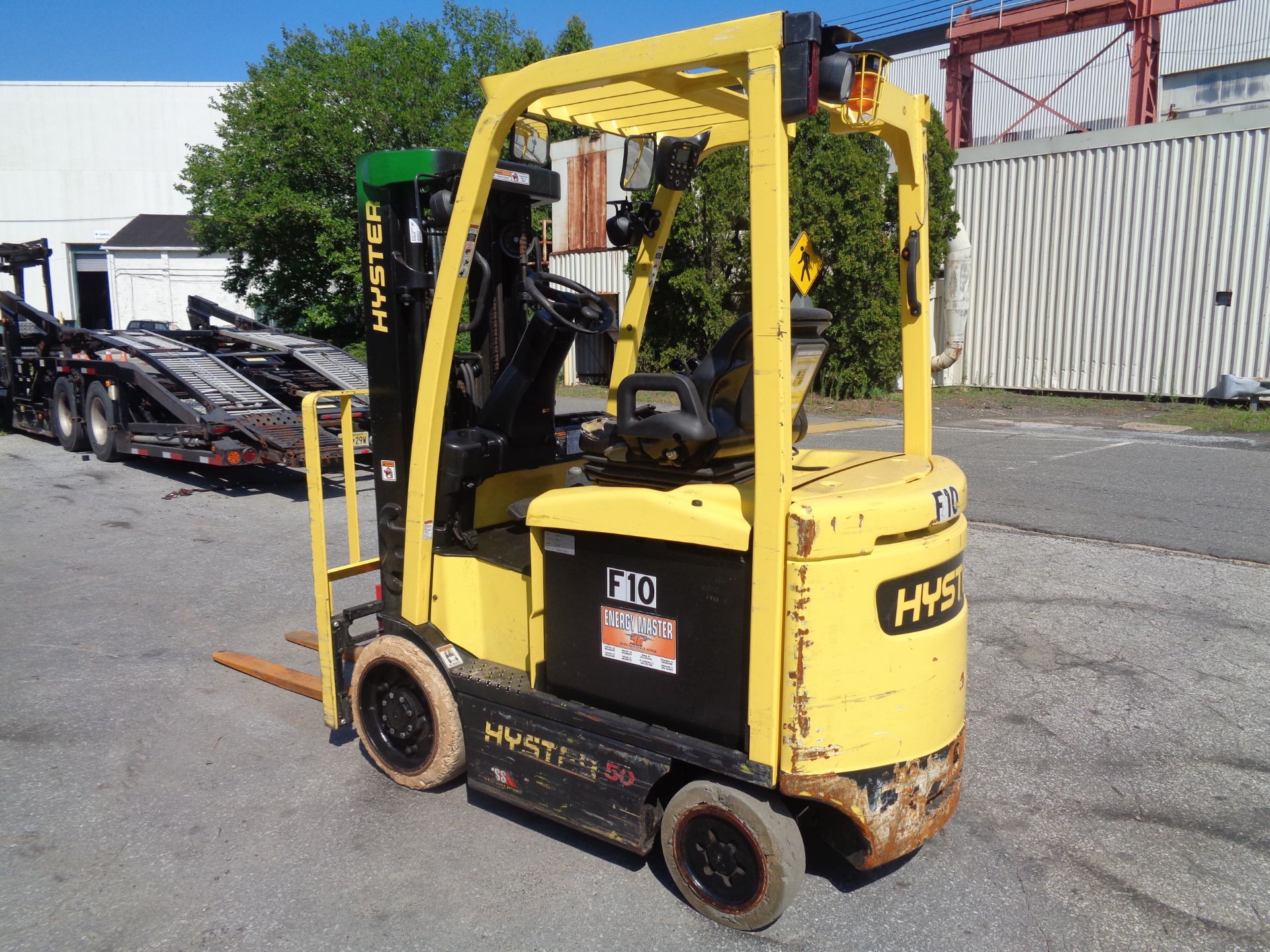 2016 Hyster E50XN-27 5,000lb Forklift - Image 2 of 13