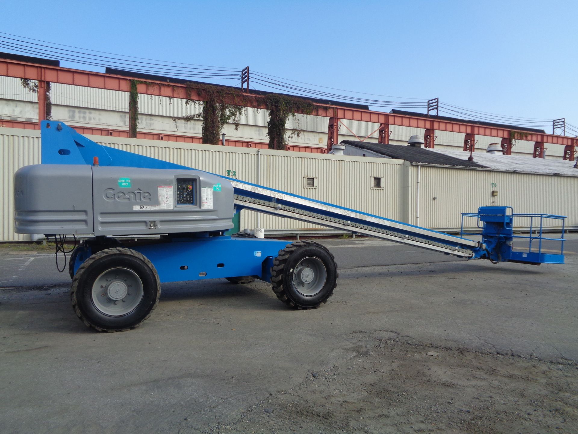 2008 Genie S80 80ft Boom Lift - Image 8 of 21