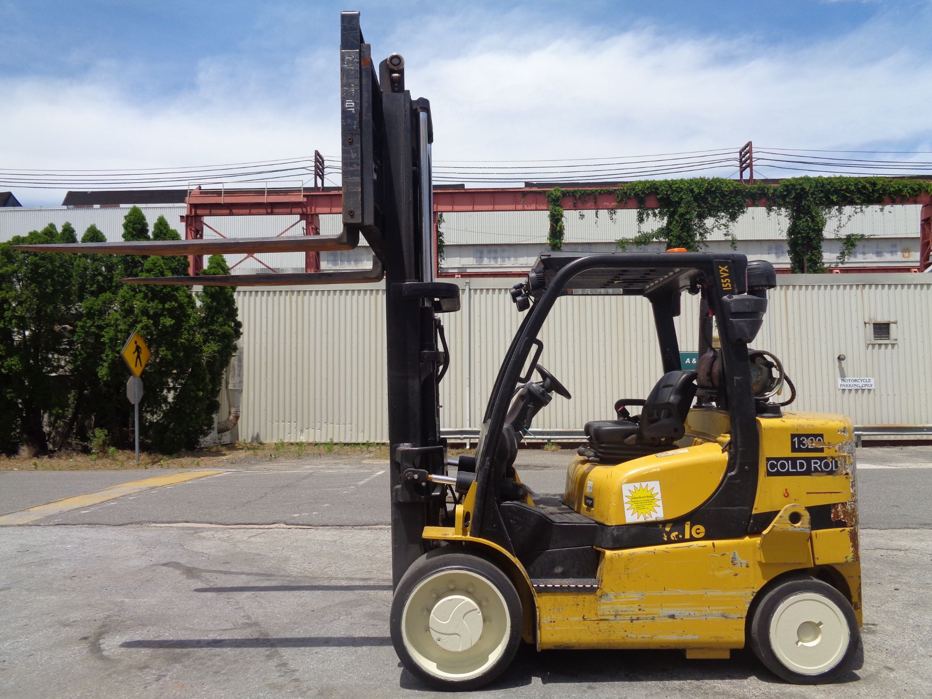 2015 Yale GLC155VXNCJV087 15,000lb Forklift - Image 12 of 14