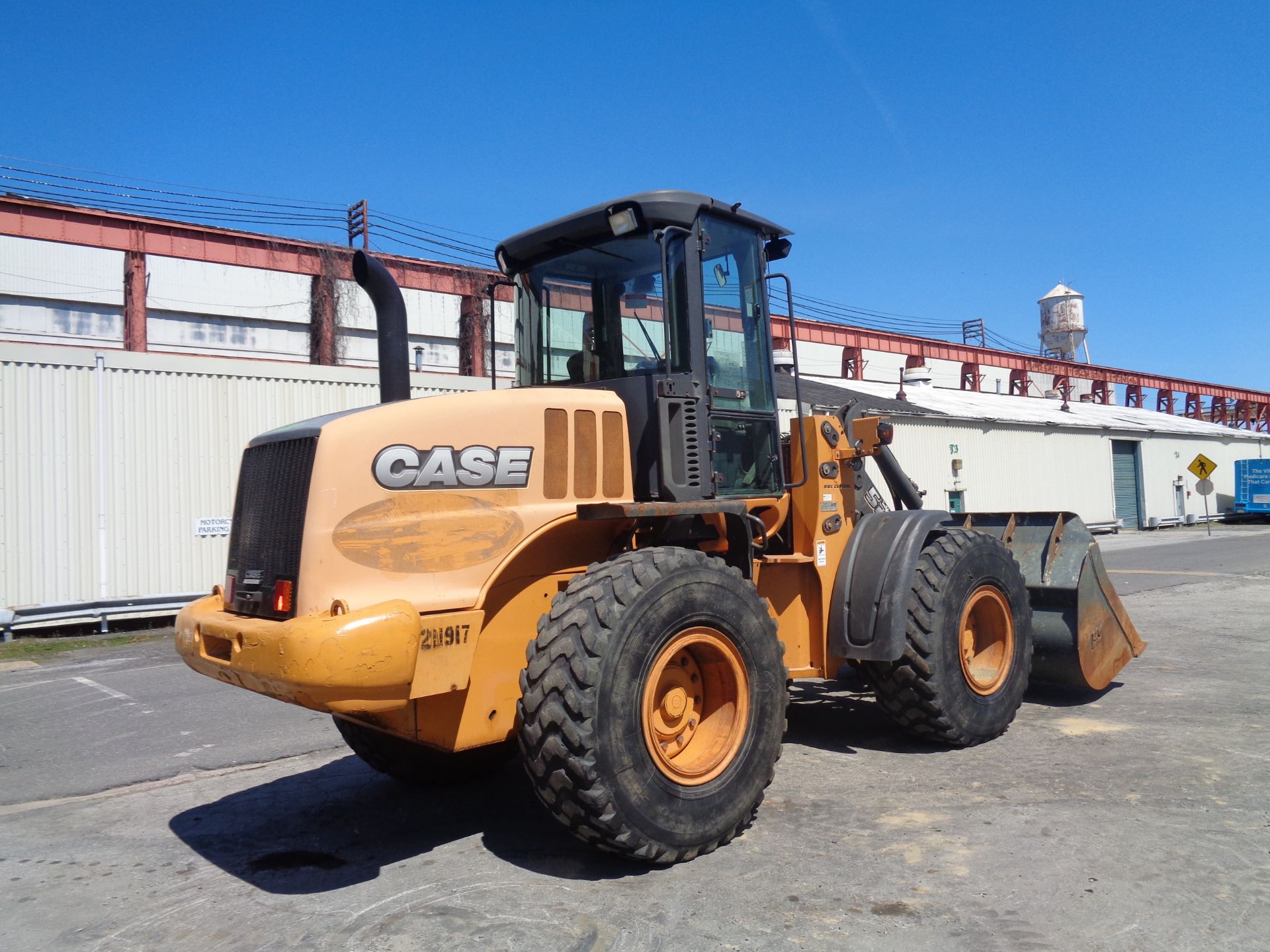 2013 Case 512E Wheel Loader - Image 6 of 11