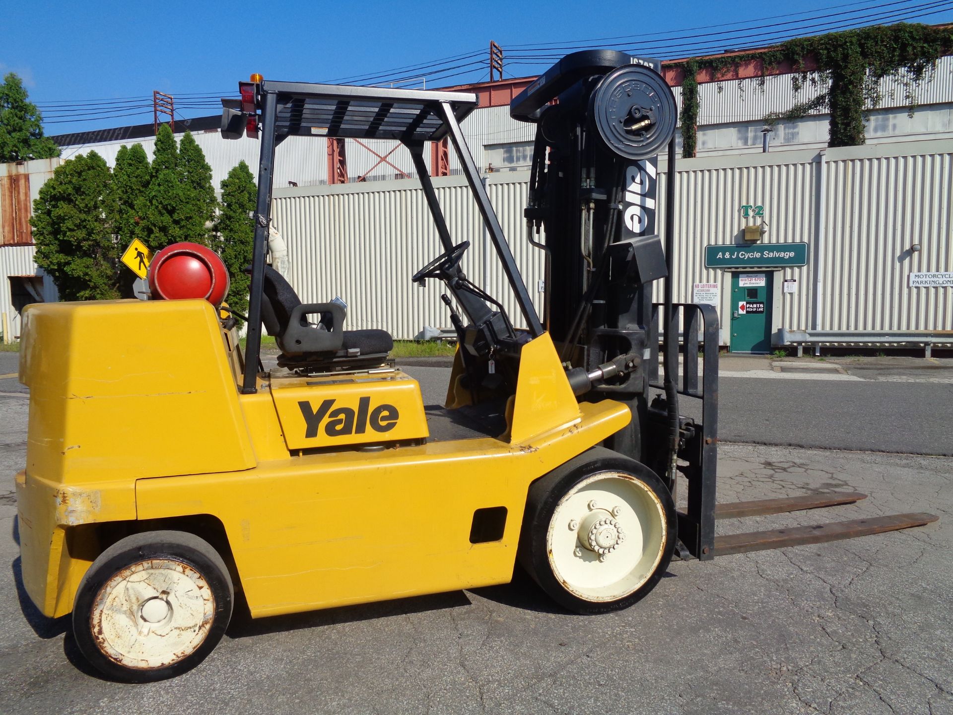 Yale GC155CANGBE098 15,500lb Forklift Only 585 Hours - Image 3 of 17