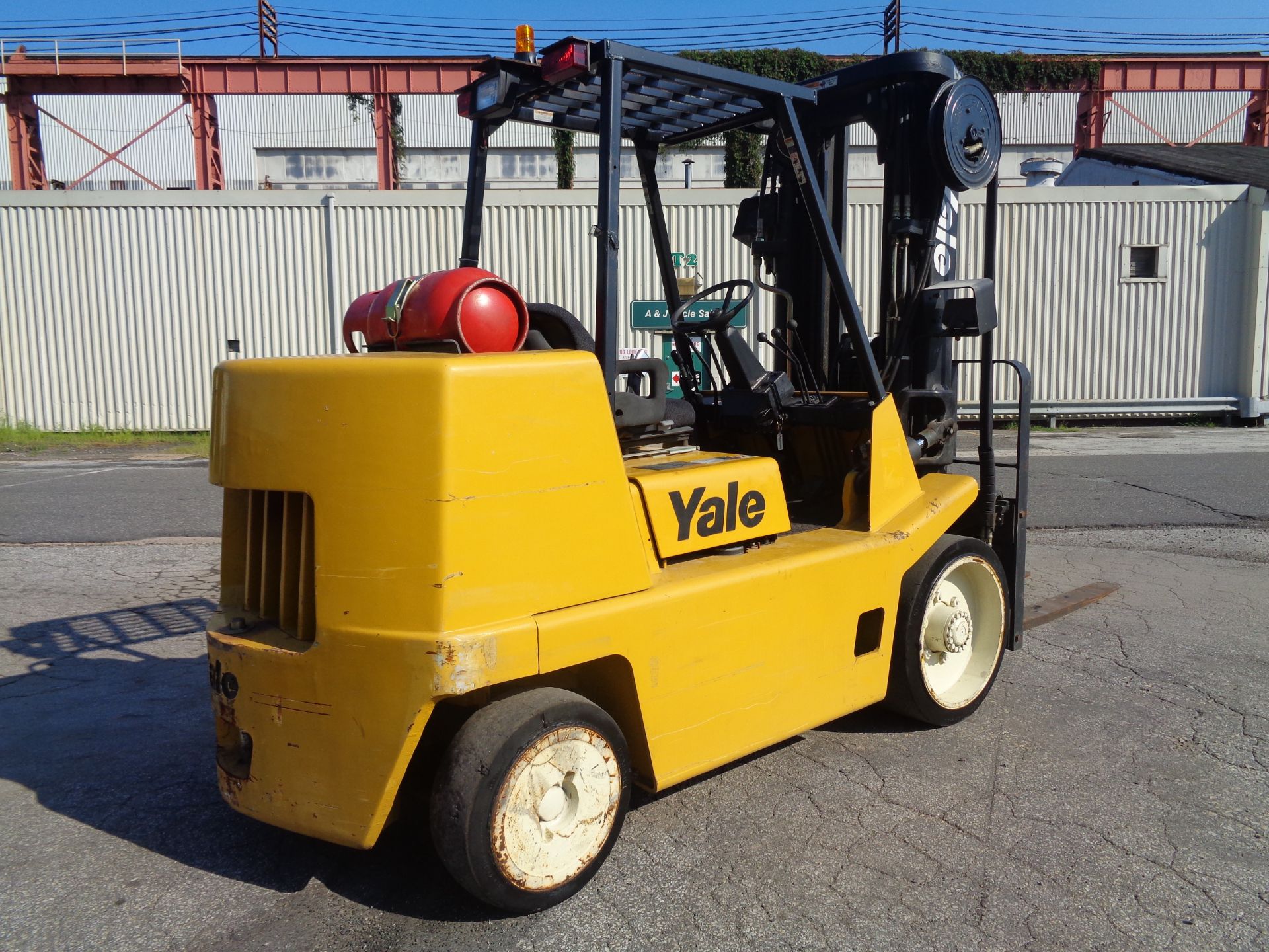 Yale GC155CANGBE098 15,500lb Forklift Only 585 Hours - Image 2 of 17