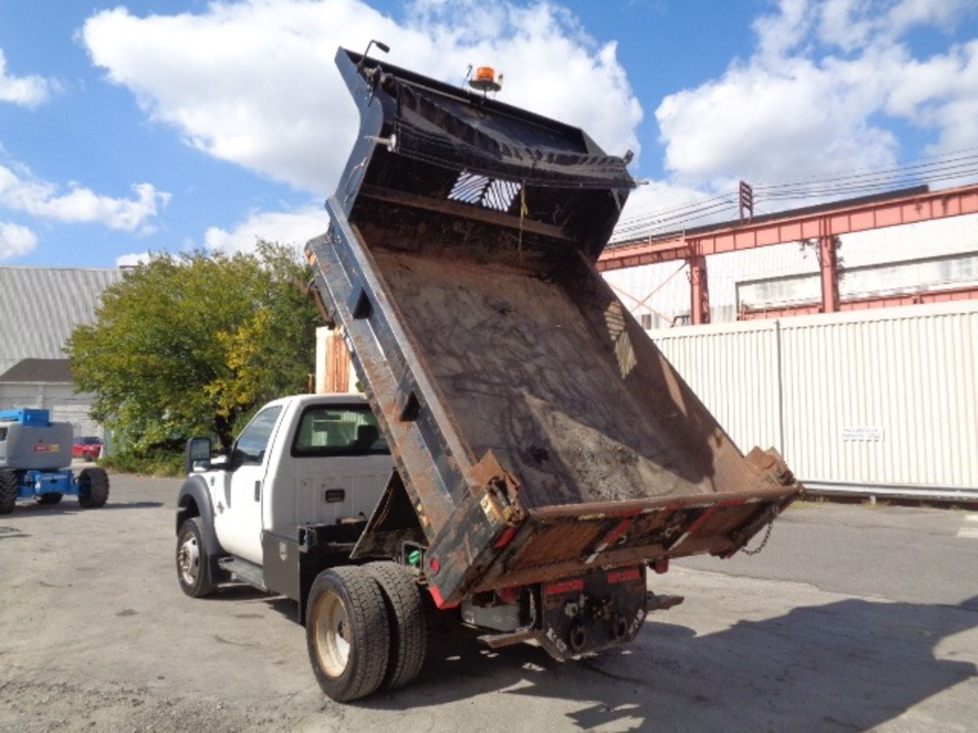 2012 Ford F550 Dump Truck - Image 15 of 19