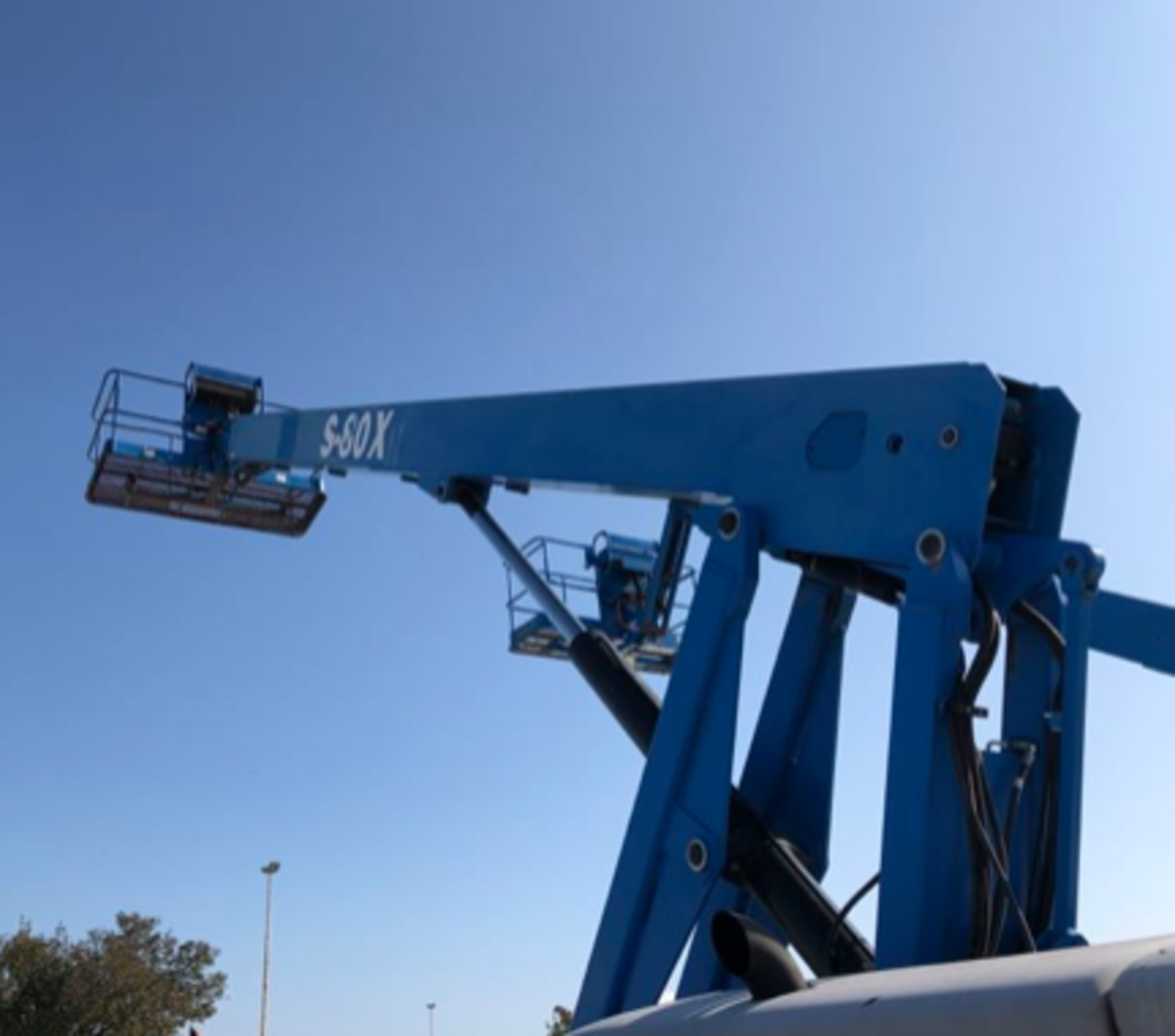 2013 Genie S80 80ft Boom Lift - Image 2 of 5