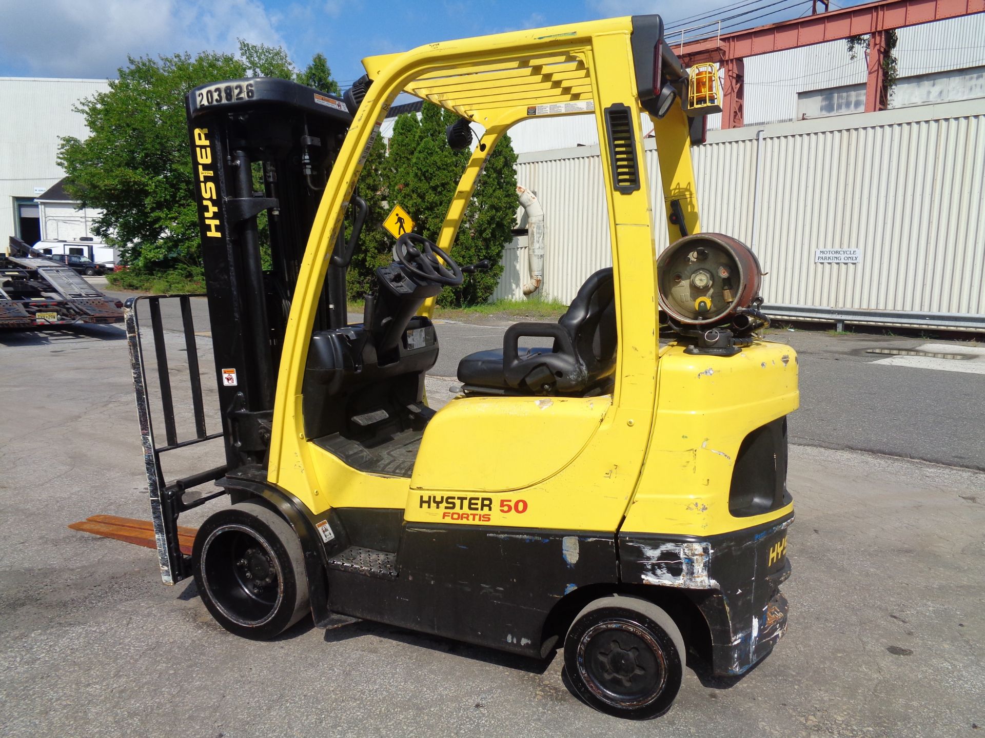 2011 Hyster S50FT 5,000lb Forklift quad mast - Image 9 of 16