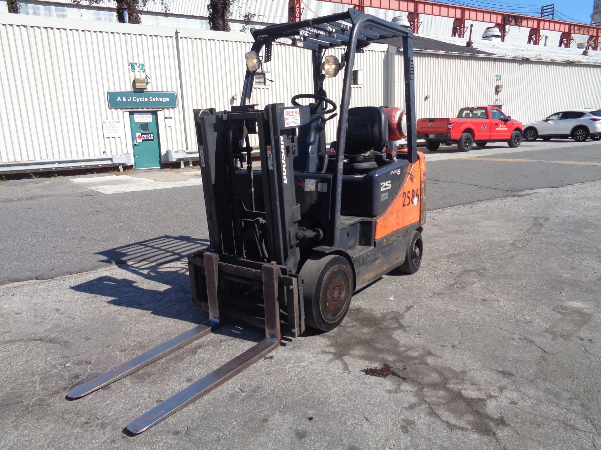 Doosan GP25P-5 3,620lb Forklift - Image 7 of 17