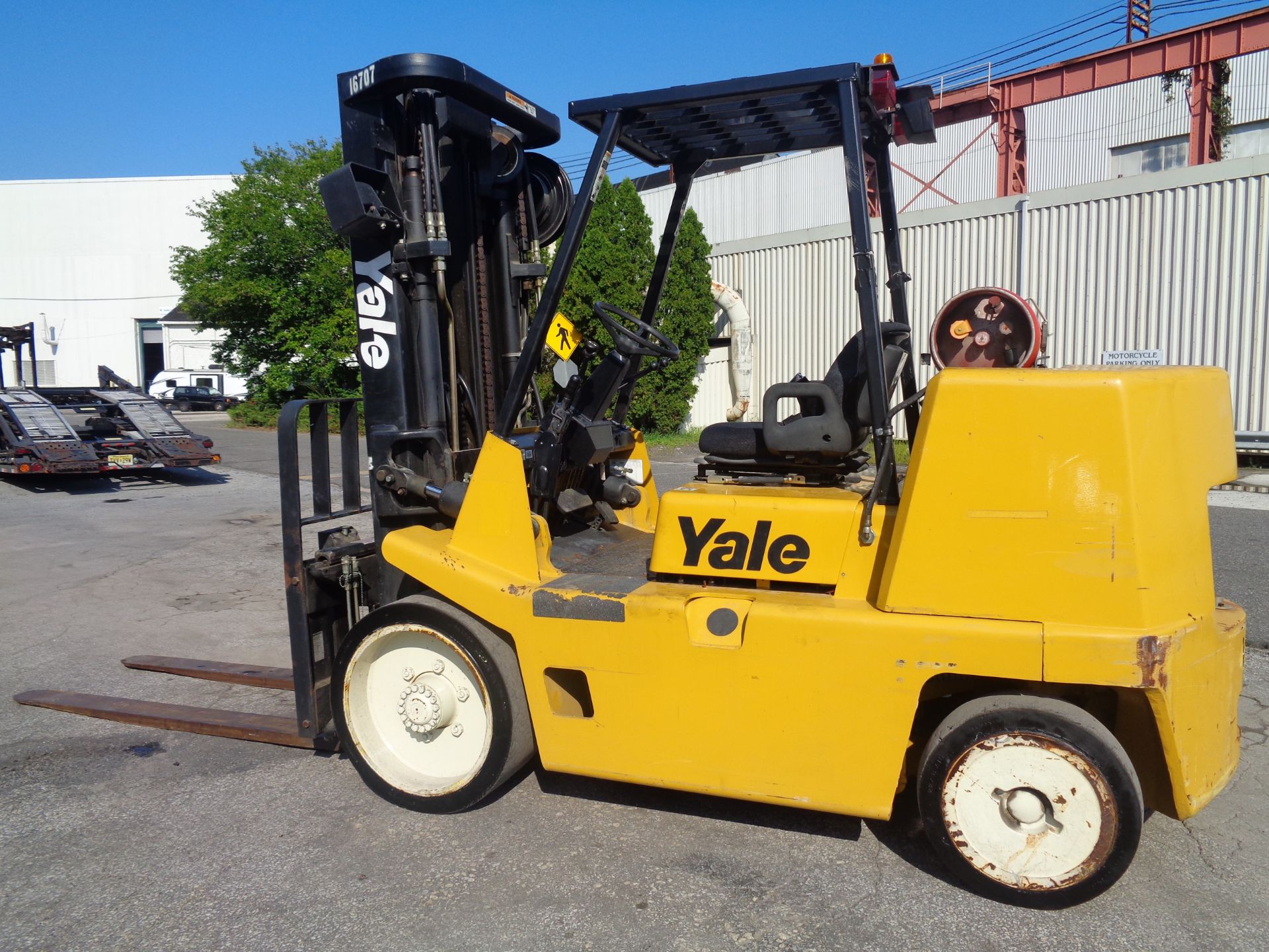 Yale GC155CANGBE098 15,500lb Forklift Only 585 Hours - Image 8 of 17