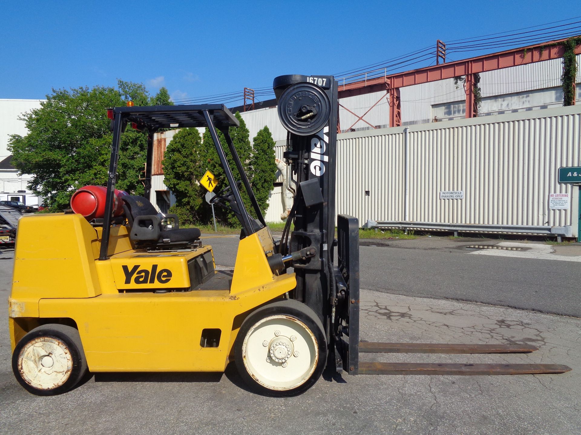 Yale GC155CANGBE098 15,500lb Forklift Only 585 Hours