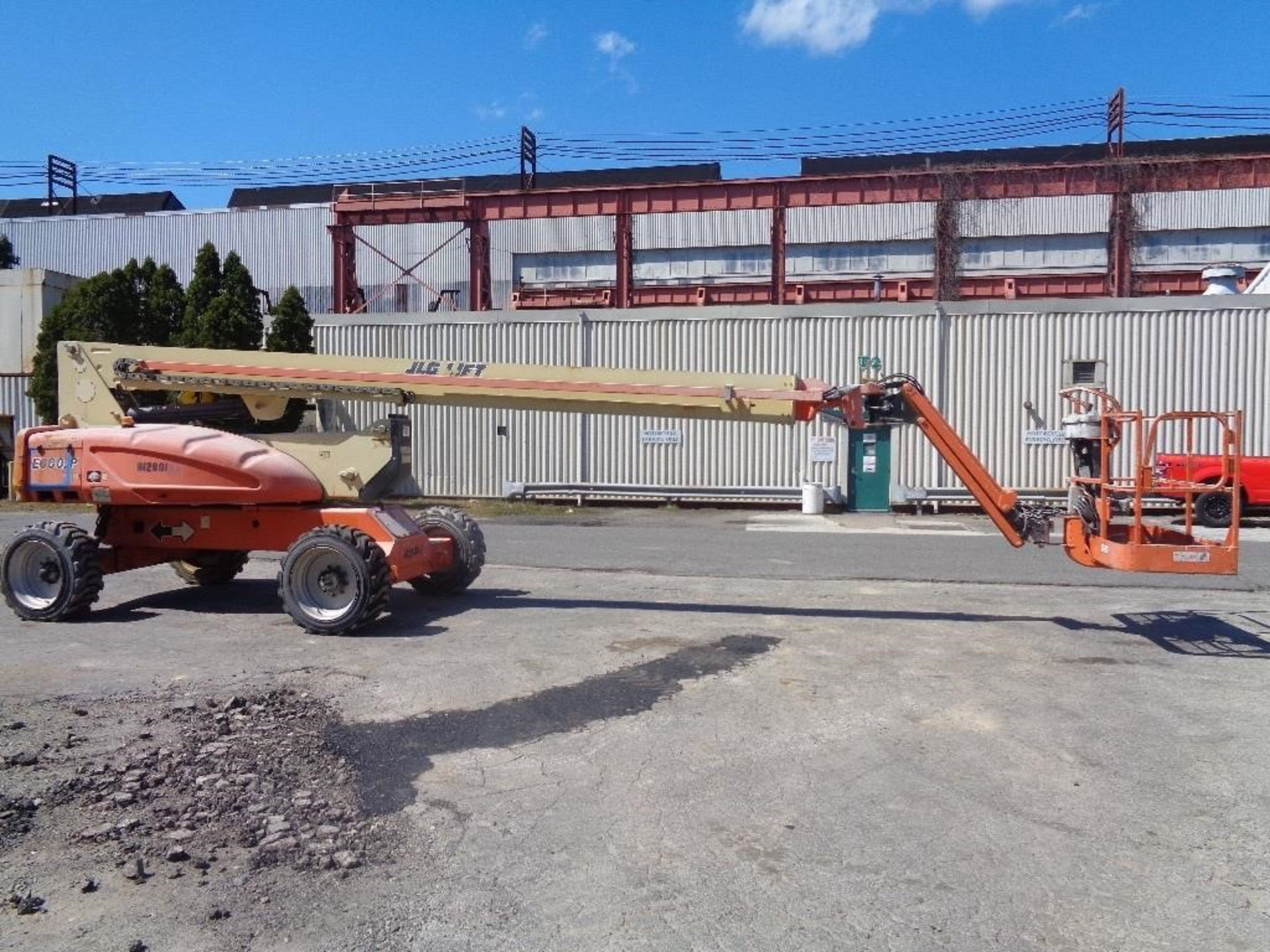 2010 JLG E600JP Boom Lift - Image 4 of 17