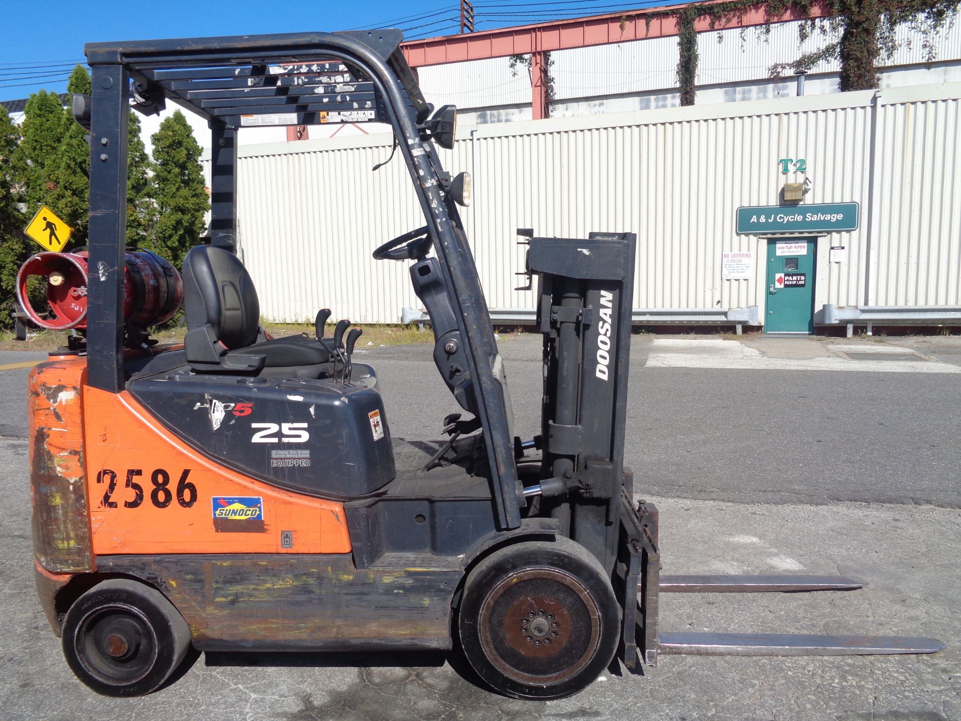 Doosan GP25P-5 3,620lb Forklift