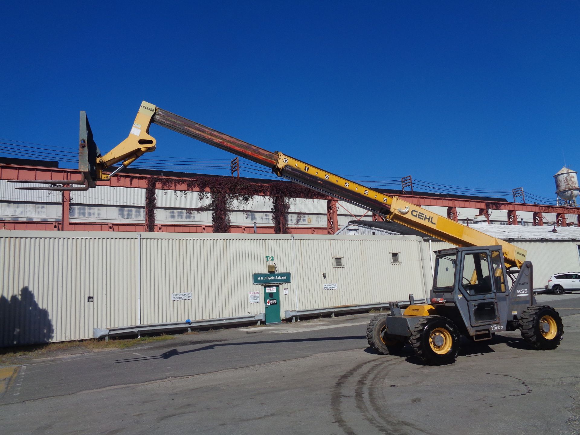 2008 Gehl RS534 5,000lb Telescopic Forklift - Image 12 of 17