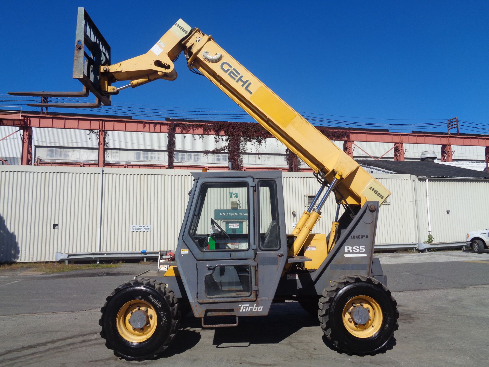 2008 Gehl RS534 5,000lb Telescopic Forklift - Image 6 of 17