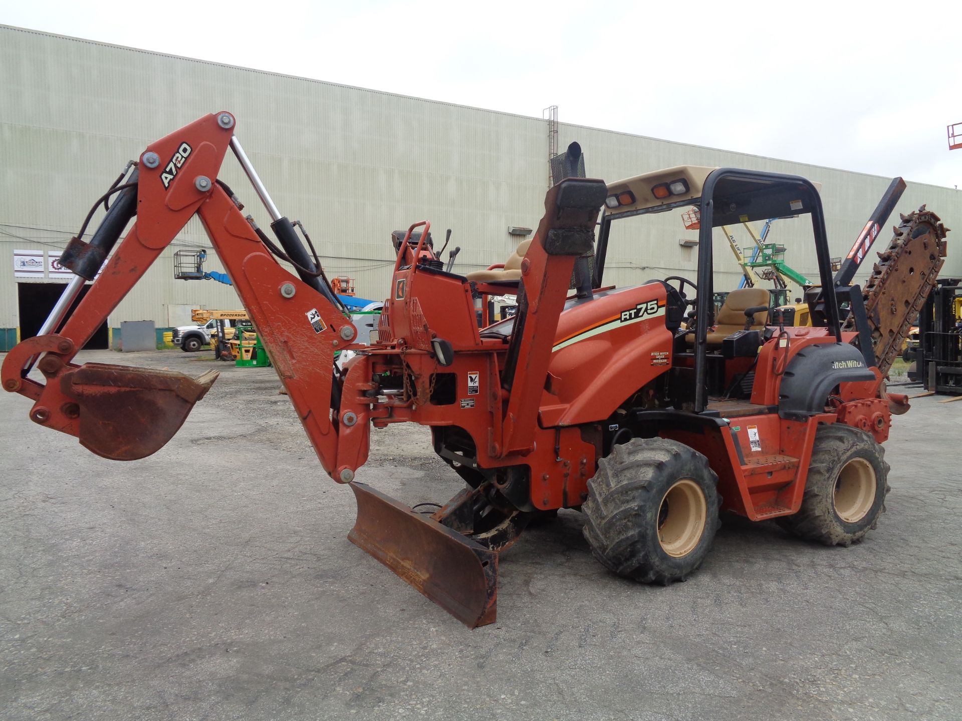 2008 Ditch Witch RT75 Trencher Backhoe - Image 6 of 18