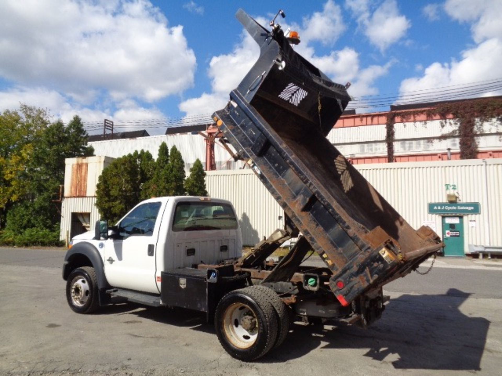 2012 Ford F550 Diesel Dump Truck - Image 14 of 19