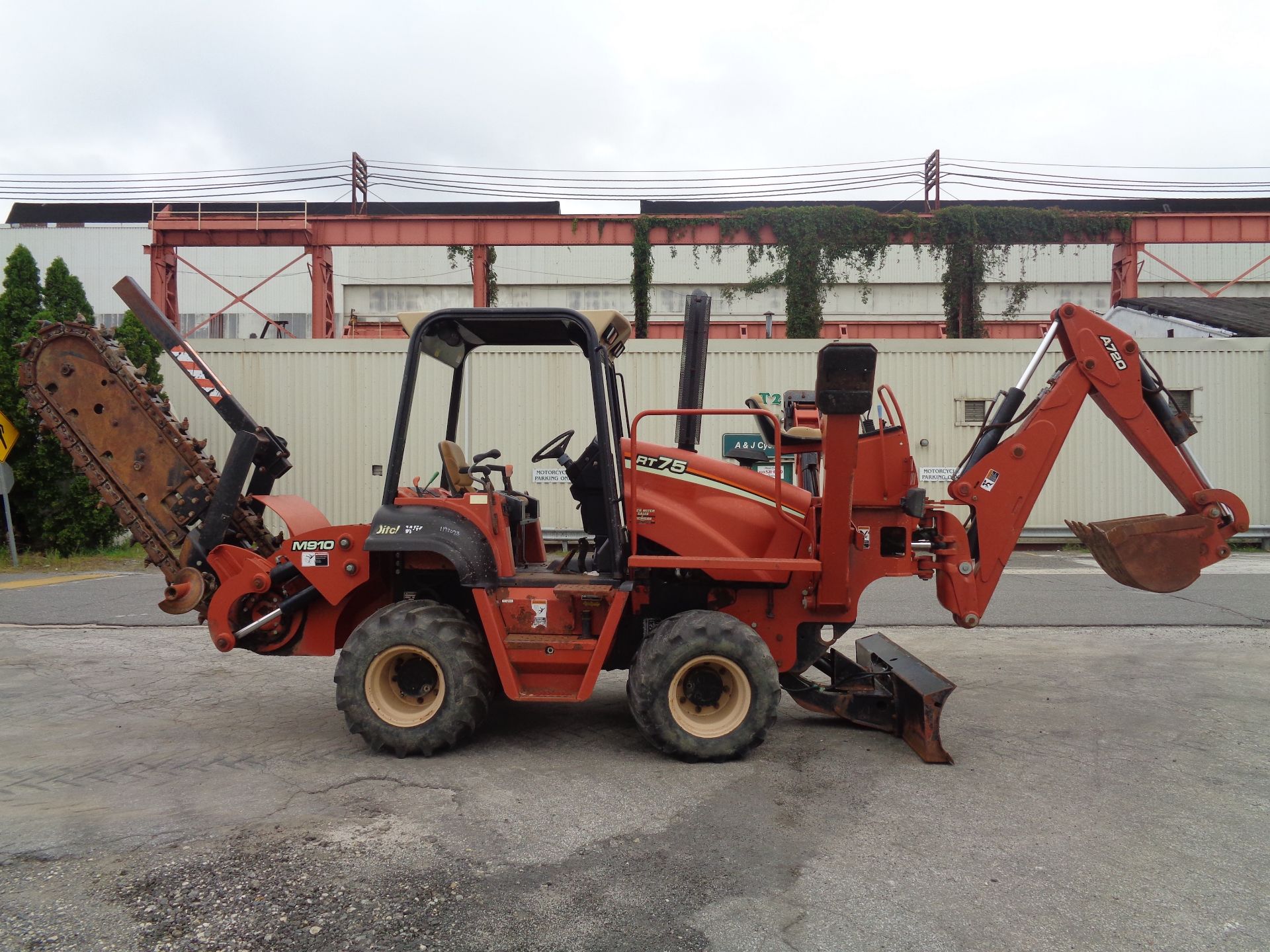 2008 Ditch Witch RT75 Trencher Backhoe