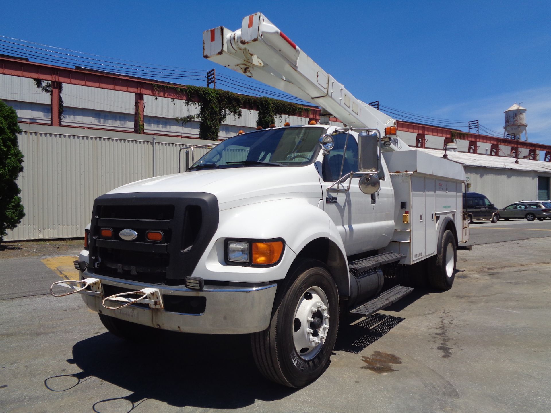 2007 Ford F750 Diesel Bucket Truck - Image 17 of 21