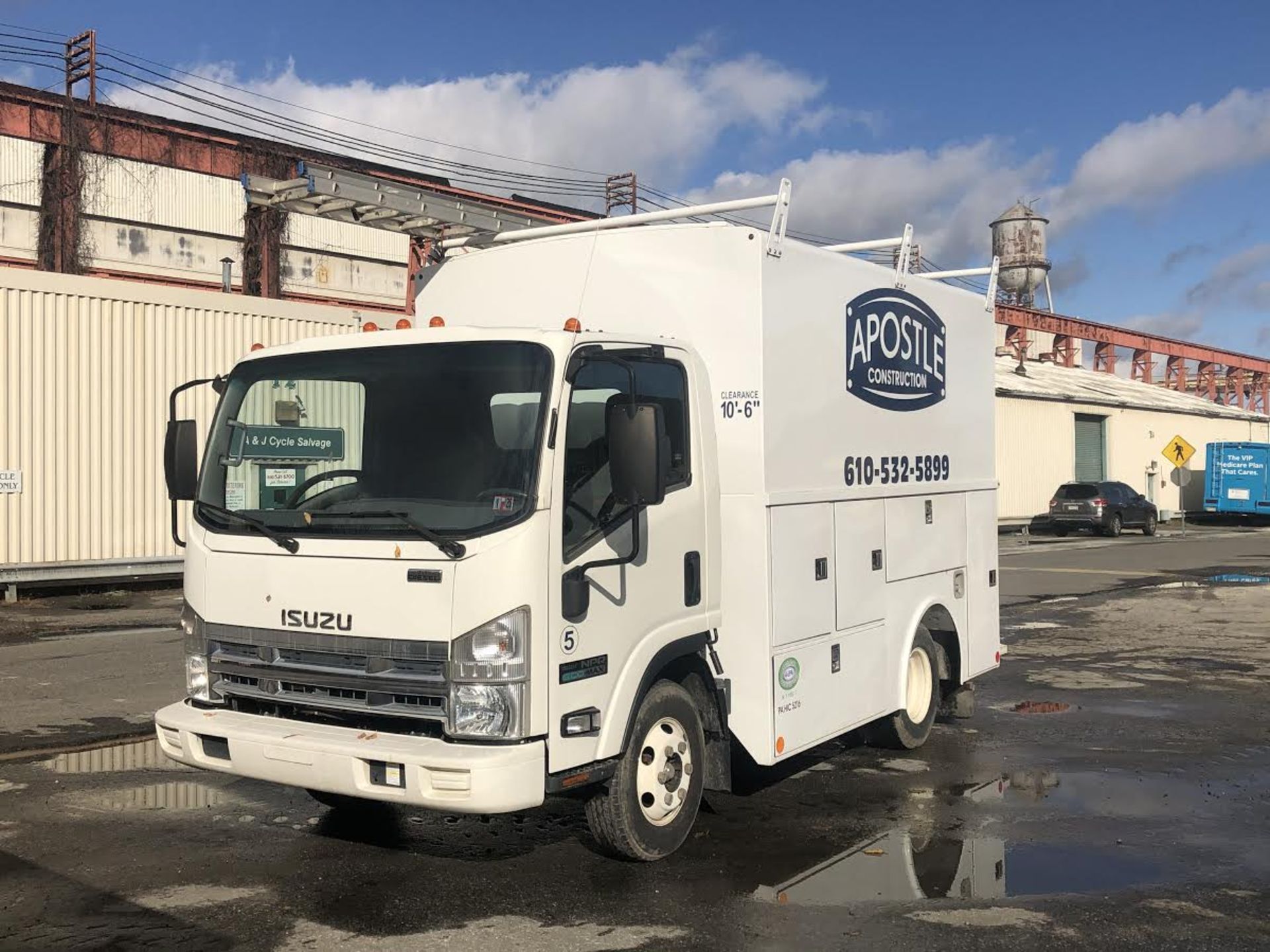 2014 Isuzu MPR Eco-Max Diesel Box Truck - Image 8 of 32