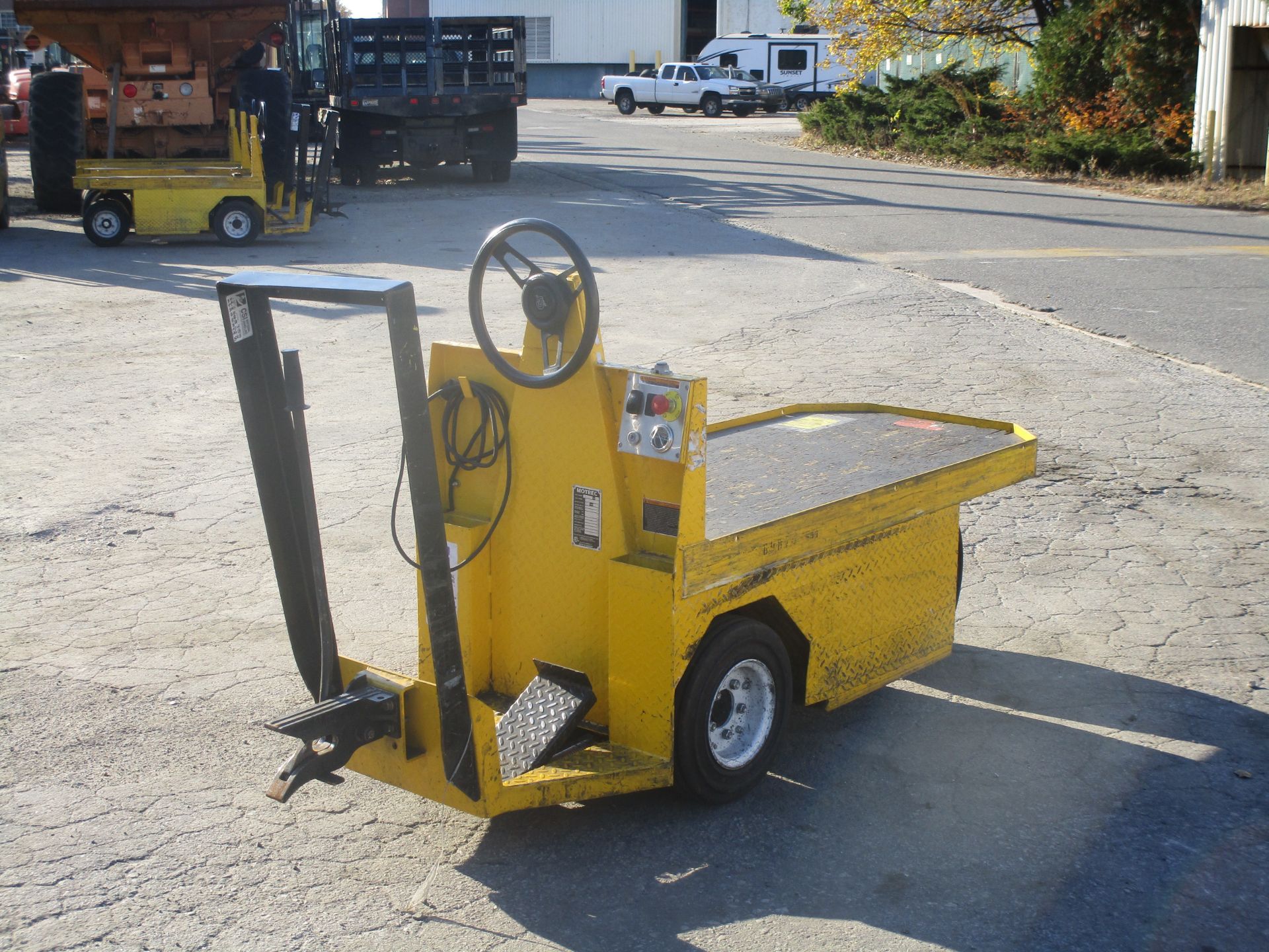 2015 Motrec E-266 1,700lb Electric Cart - Image 7 of 10