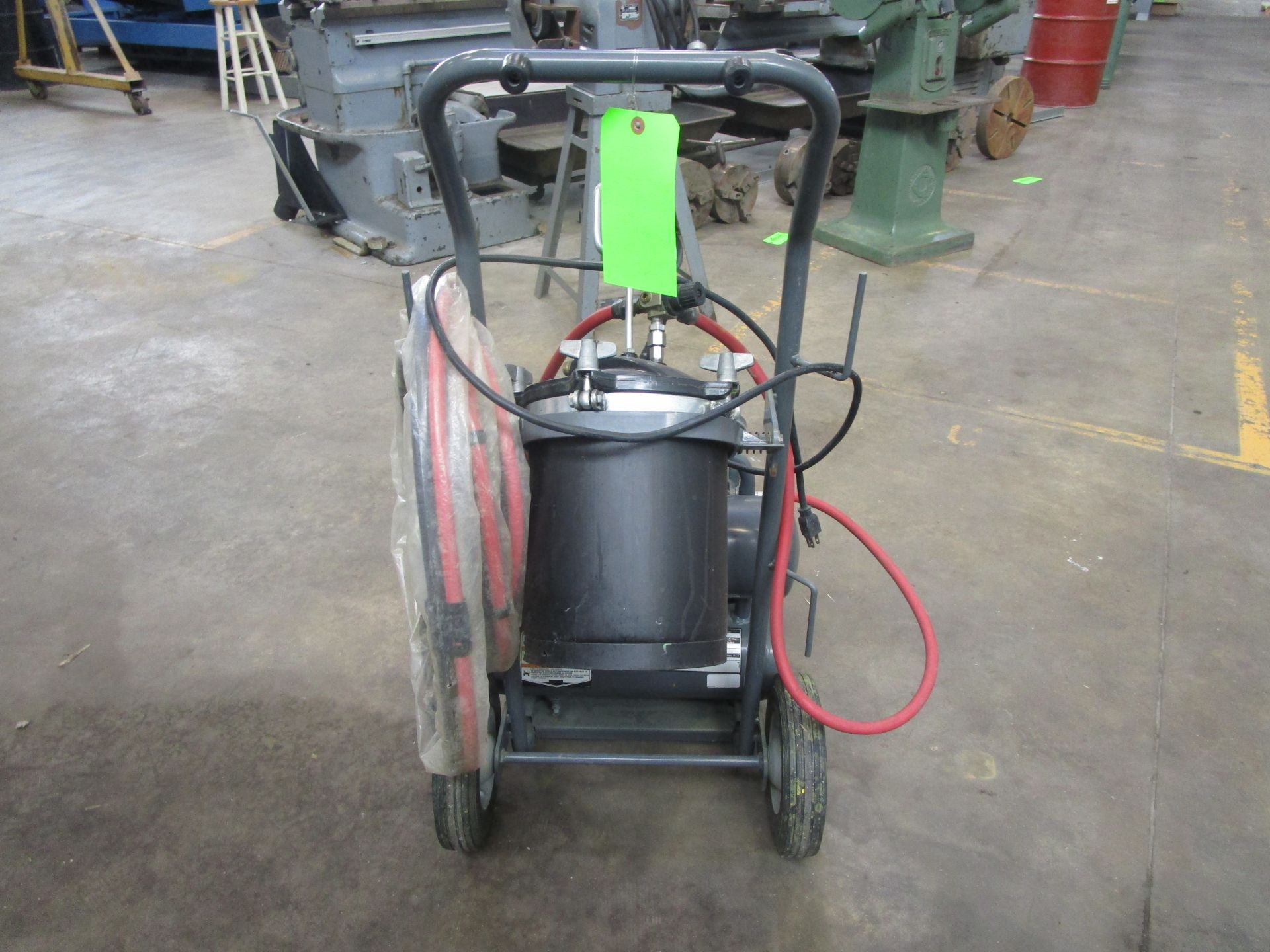 Portable Air Compressor - Image 3 of 5