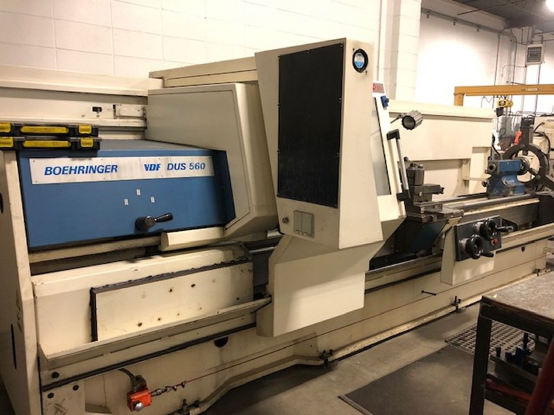 VDF BOERINGER DUS 560 X 3M LATHE, 16IN QUICK CHANGE, SCHUNK ROTA CHUCK, 3IN BORE, 12IN THRU STEADY - Image 5 of 6